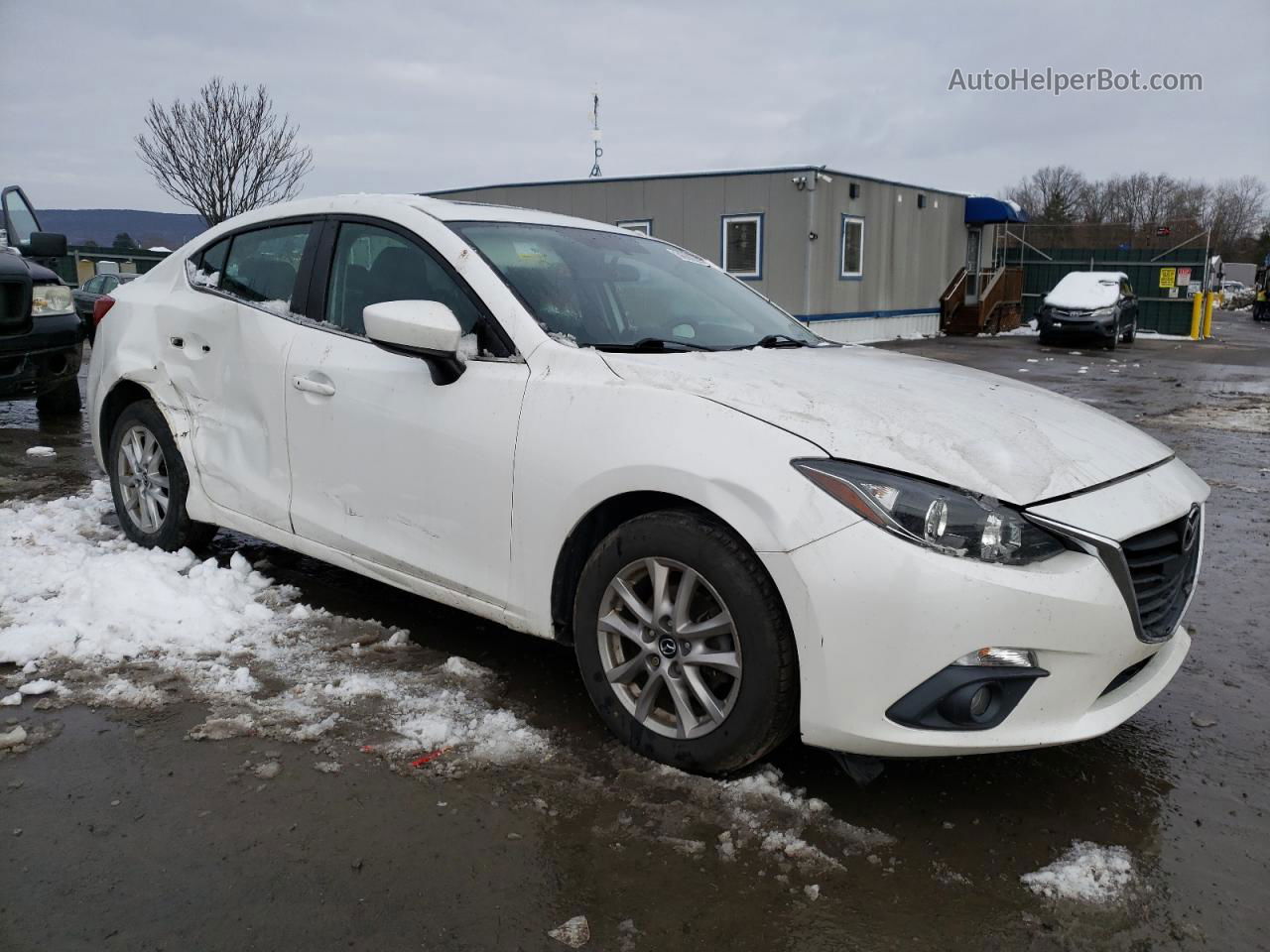 2016 Mazda 3 Touring White vin: 3MZBM1V76GM267673