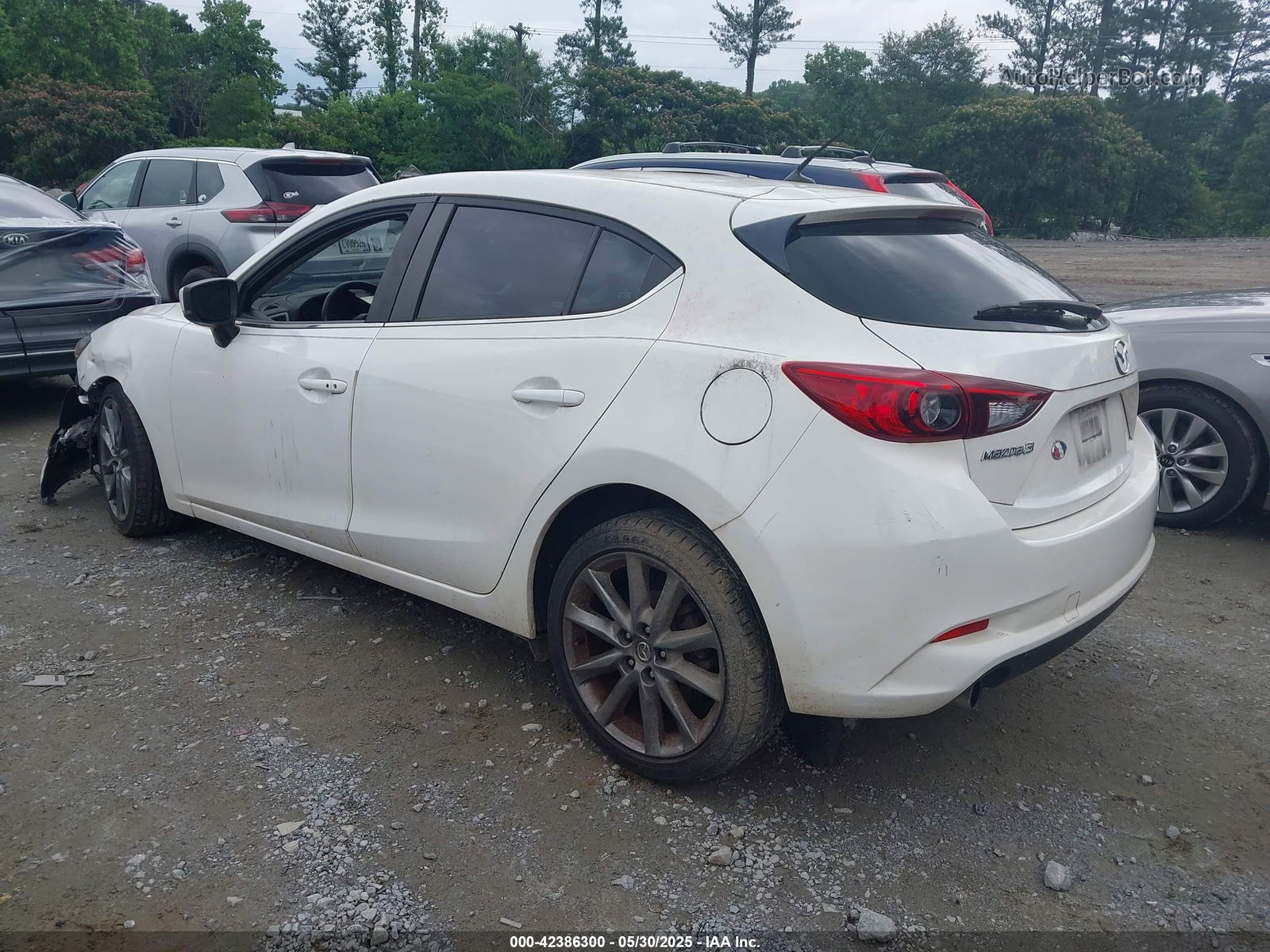 Price & History 2018 Mazda Mazda3 Touring 2.5l I-4 Di, Dohc, Vvt