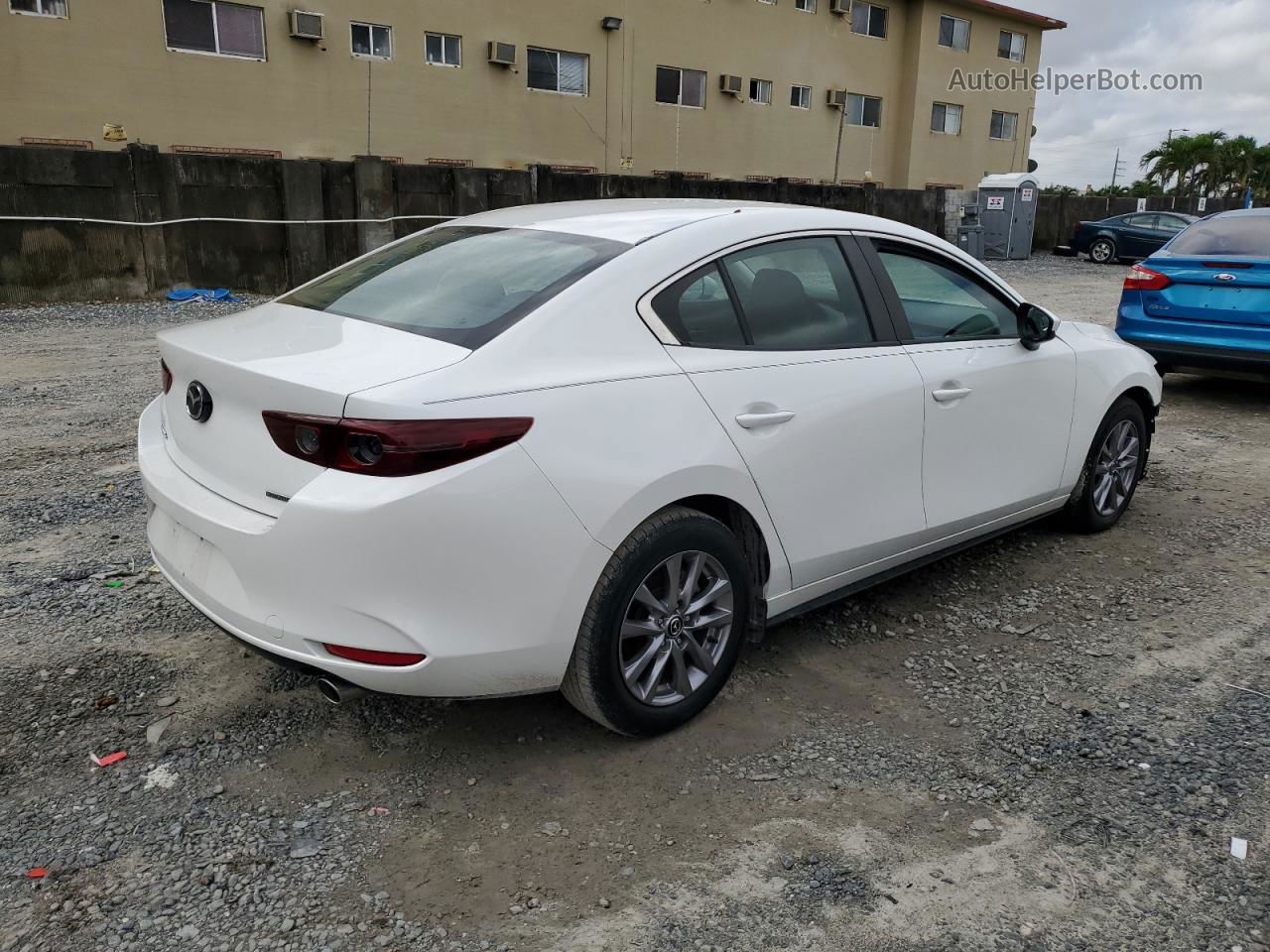 2021 Mazda 3  Белый vin: 3MZBPAAL0MM204980