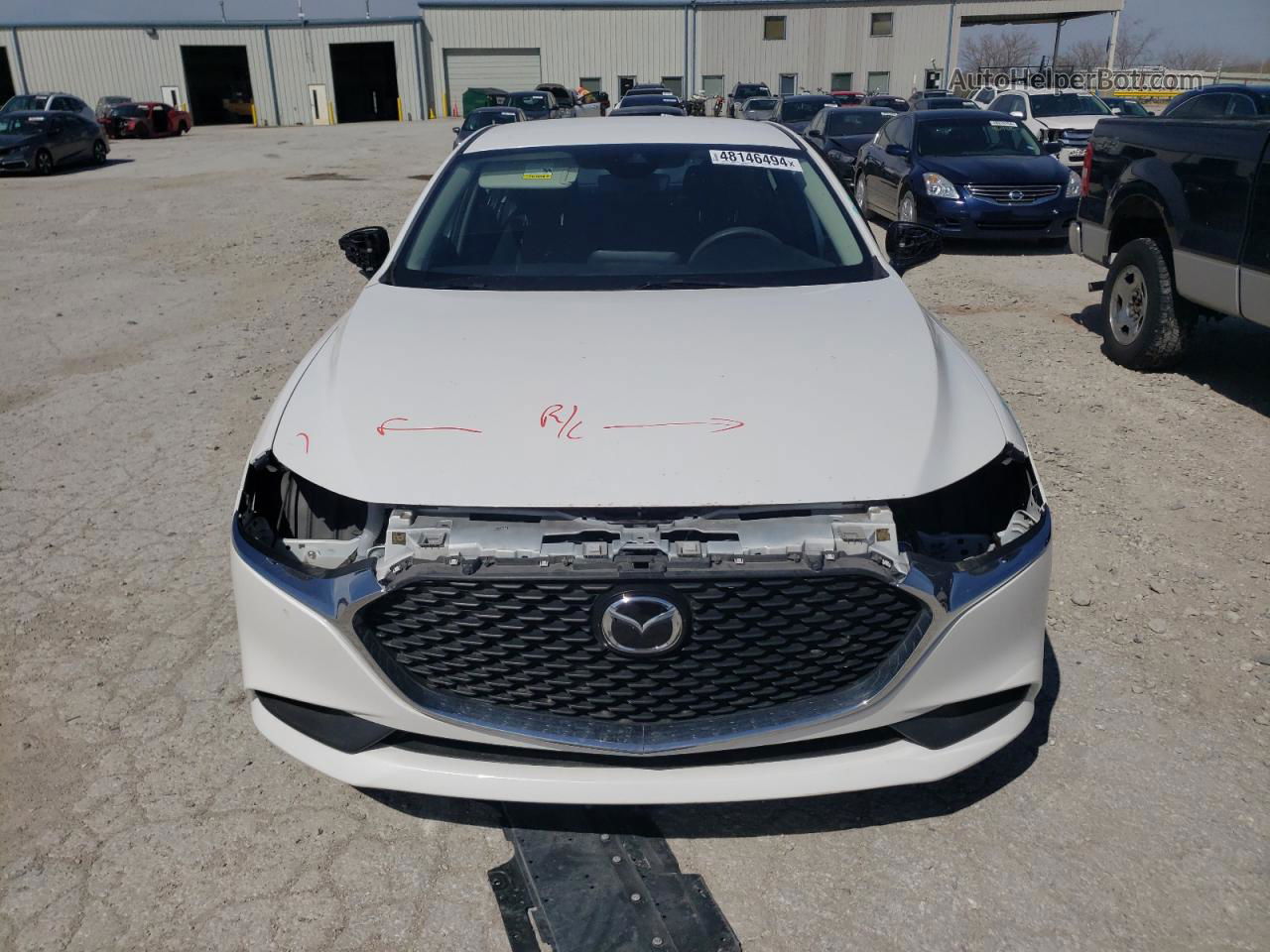 2021 Mazda 3  Белый vin: 3MZBPAAL8MM204337