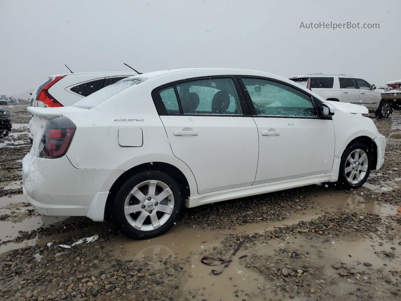 2012 Nissan Sentra 2.0 Белый vin: 3N1AB6AP3CL755327