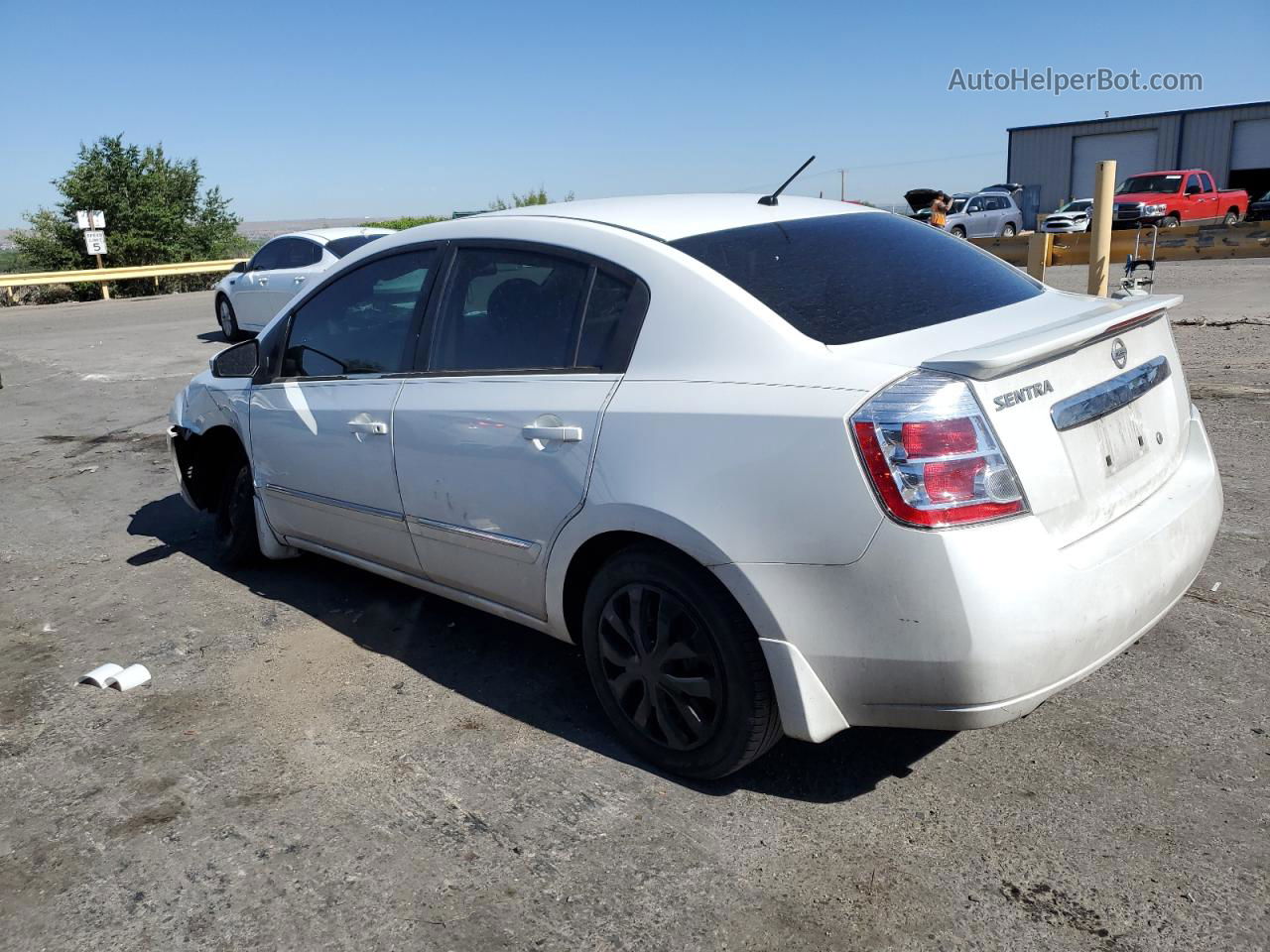 2012 Nissan Sentra 2.0 Белый vin: 3N1AB6AP6CL762420