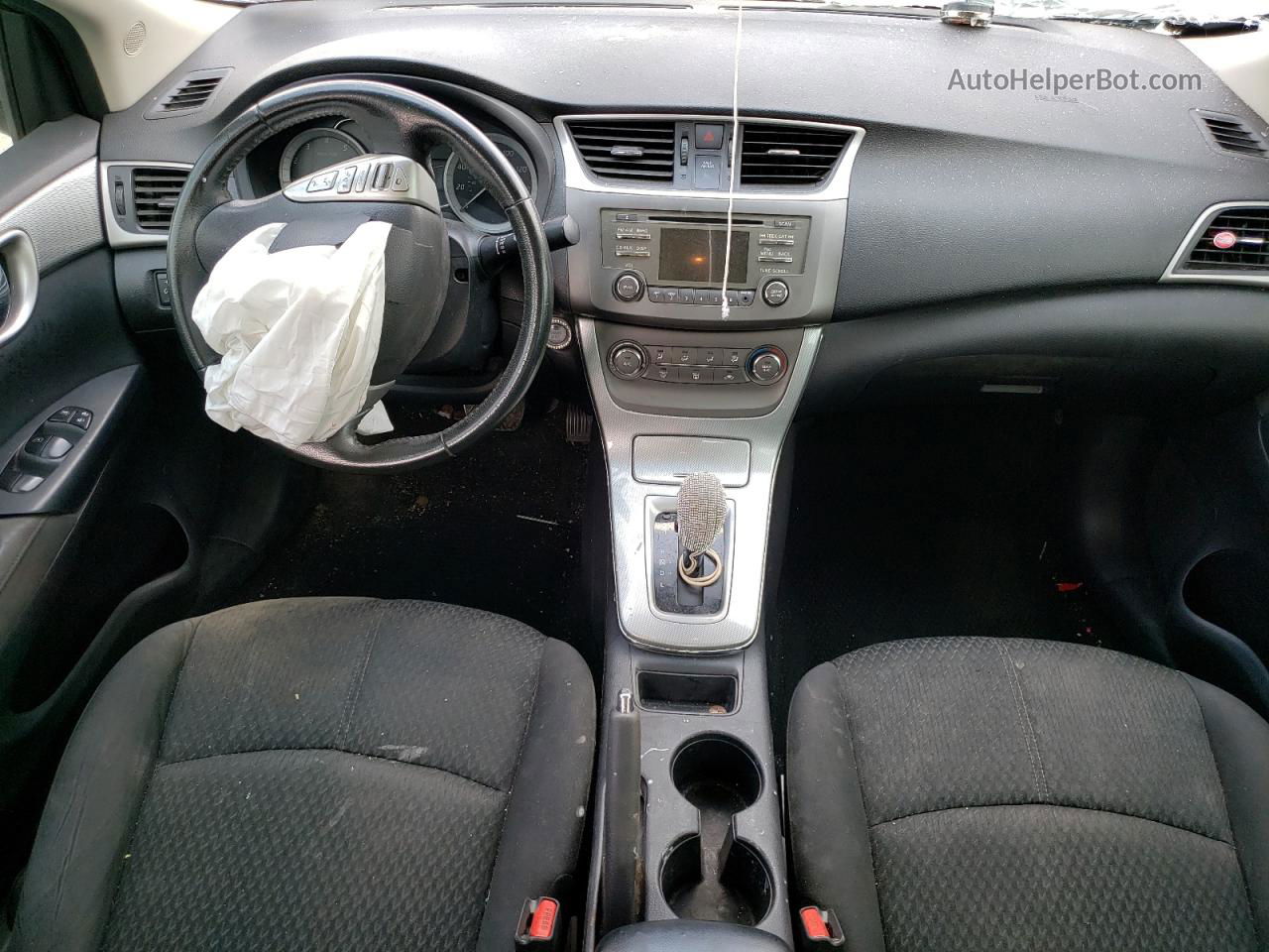 2014 Nissan Sentra S Серебряный vin: 3N1AB7AP0EY275726