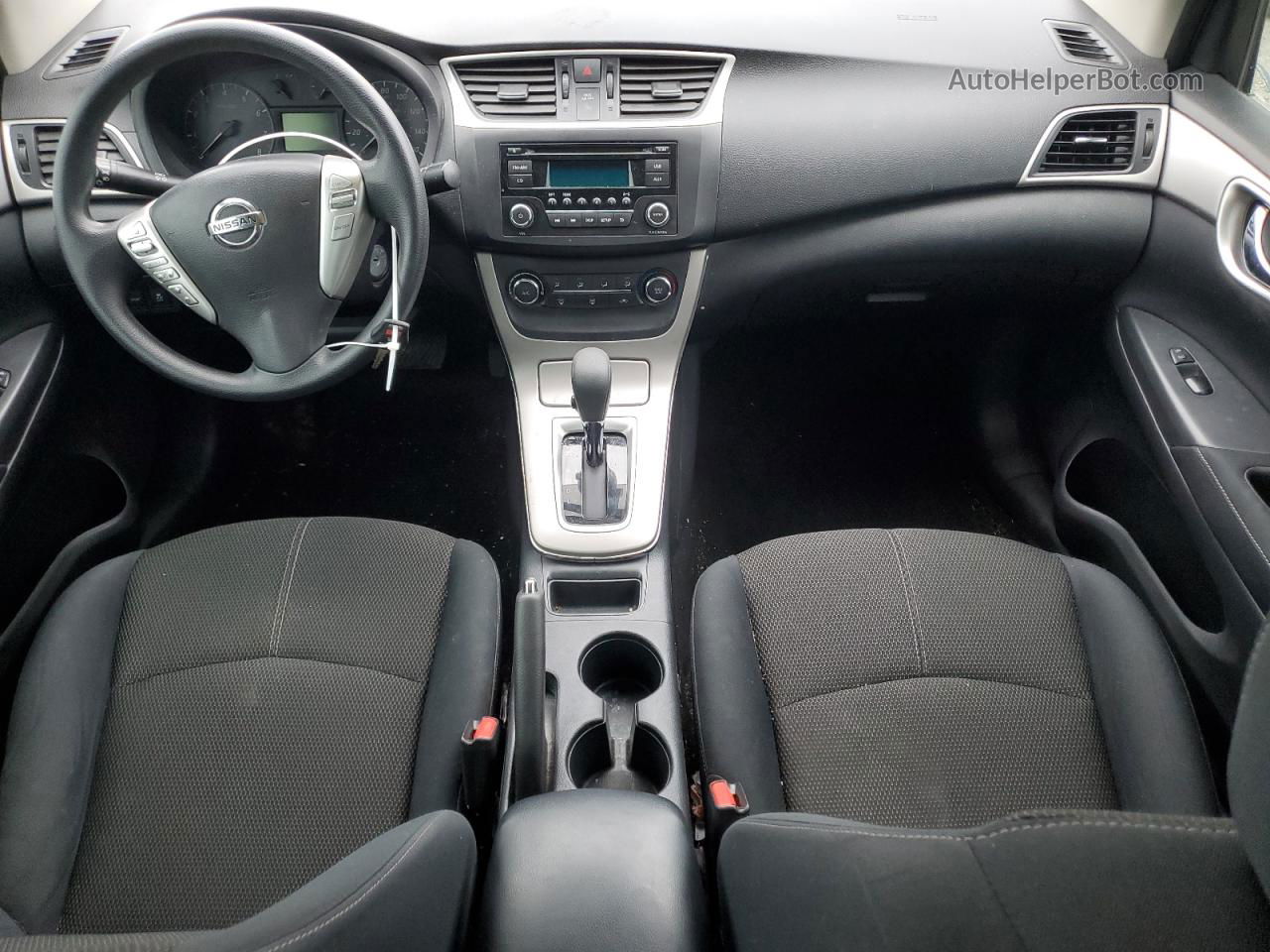 2015 Nissan Sentra S Серебряный vin: 3N1AB7AP0FY282824