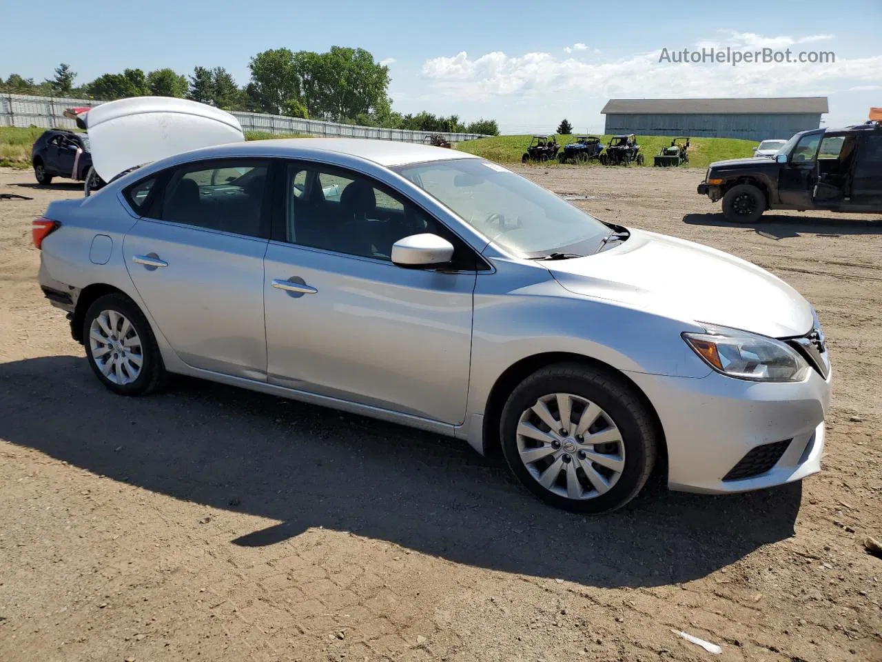 2016 Nissan Sentra S Серебряный vin: 3N1AB7AP0GY309022