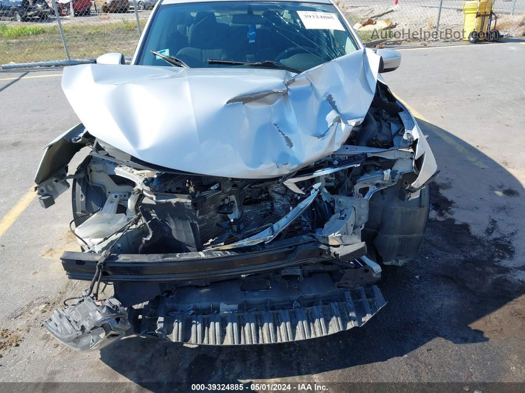 2018 Nissan Sentra Sv Silver vin: 3N1AB7AP0JL655964