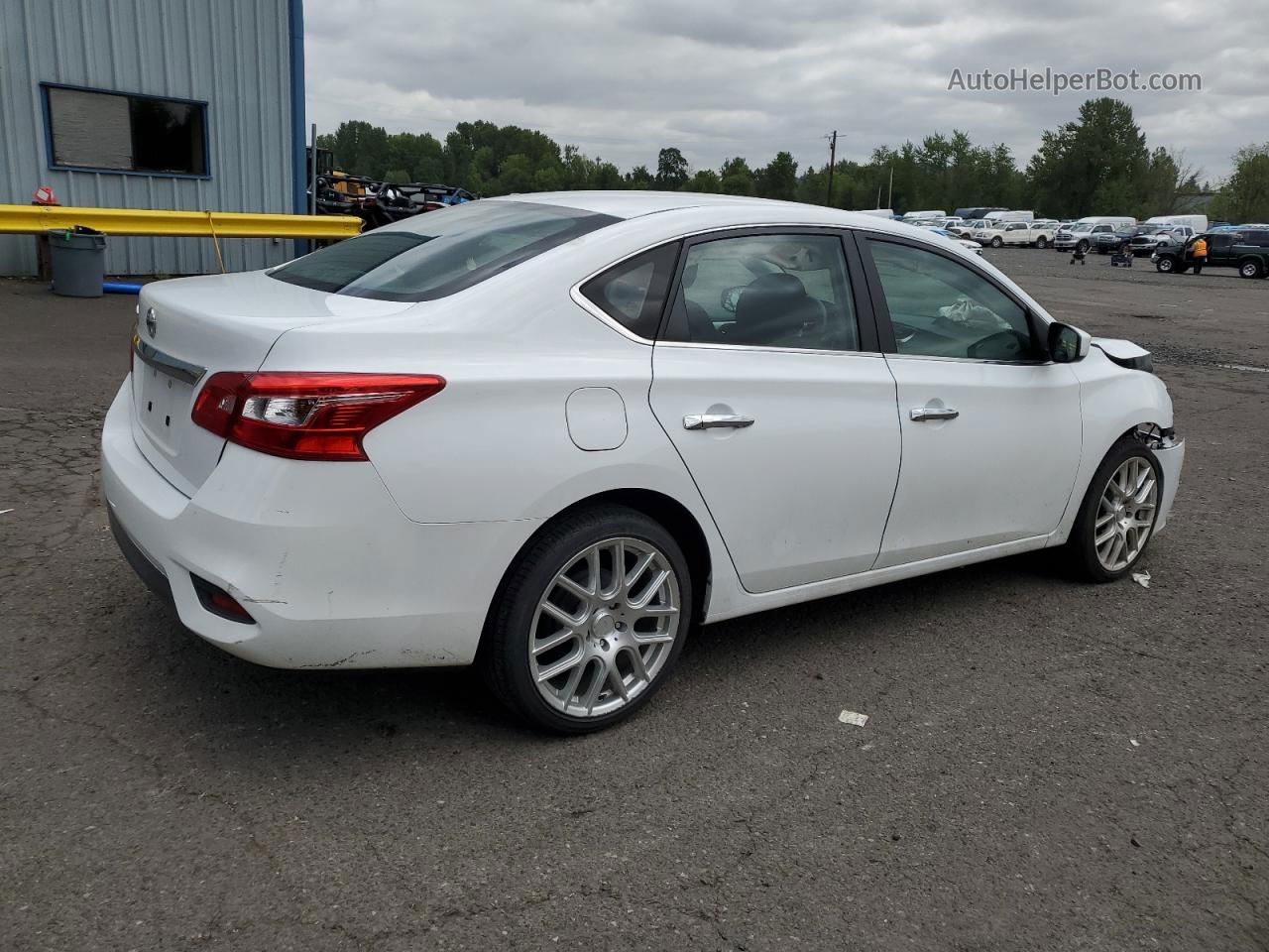 2018 Nissan Sentra S White vin: 3N1AB7AP0JY230876