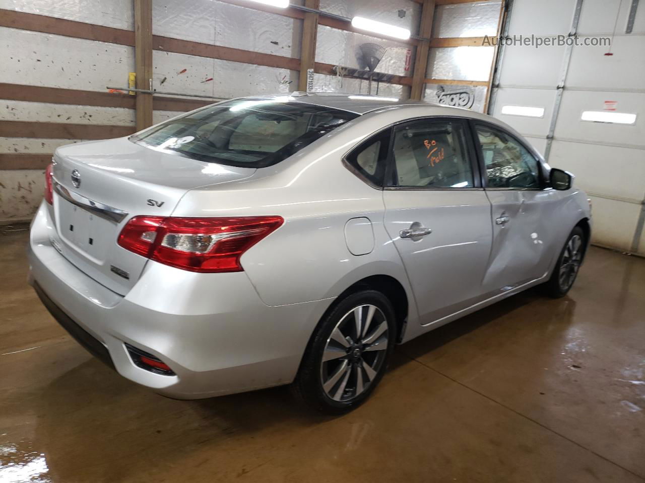 2019 Nissan Sentra S Серебряный vin: 3N1AB7AP0KY215618