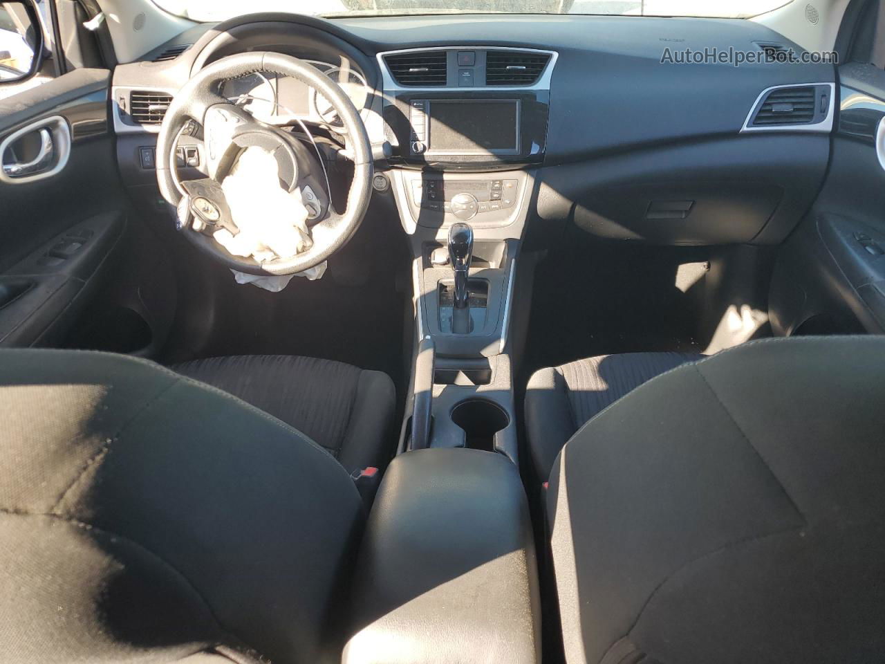 2019 Nissan Sentra S Серебряный vin: 3N1AB7AP0KY285359