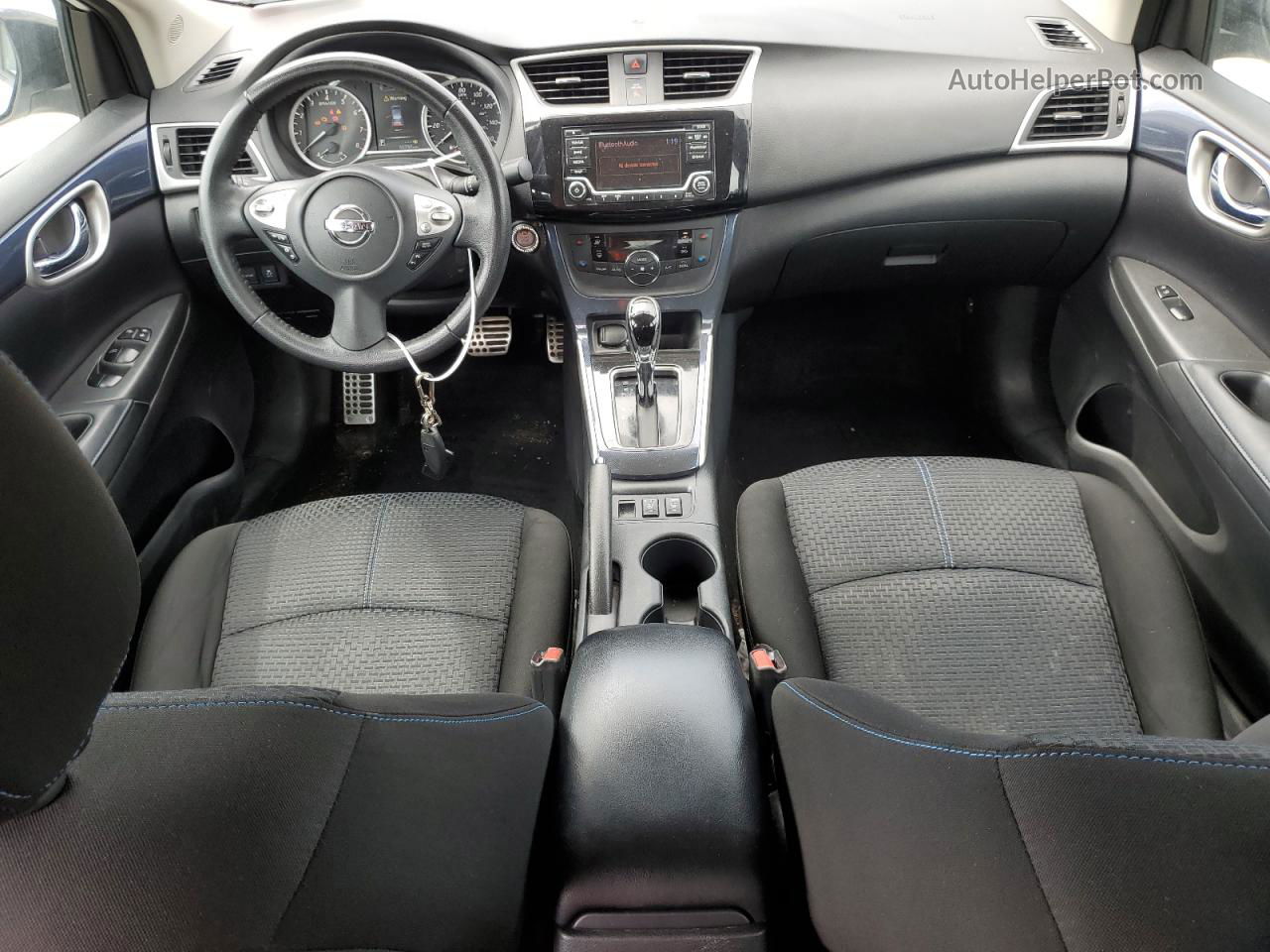 2018 Nissan Sentra S Белый vin: 3N1AB7AP1JY265684