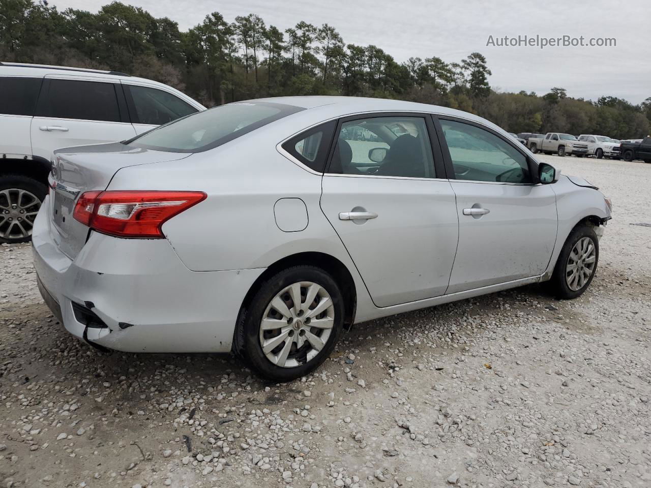 2018 Nissan Sentra S Серебряный vin: 3N1AB7AP1JY280749