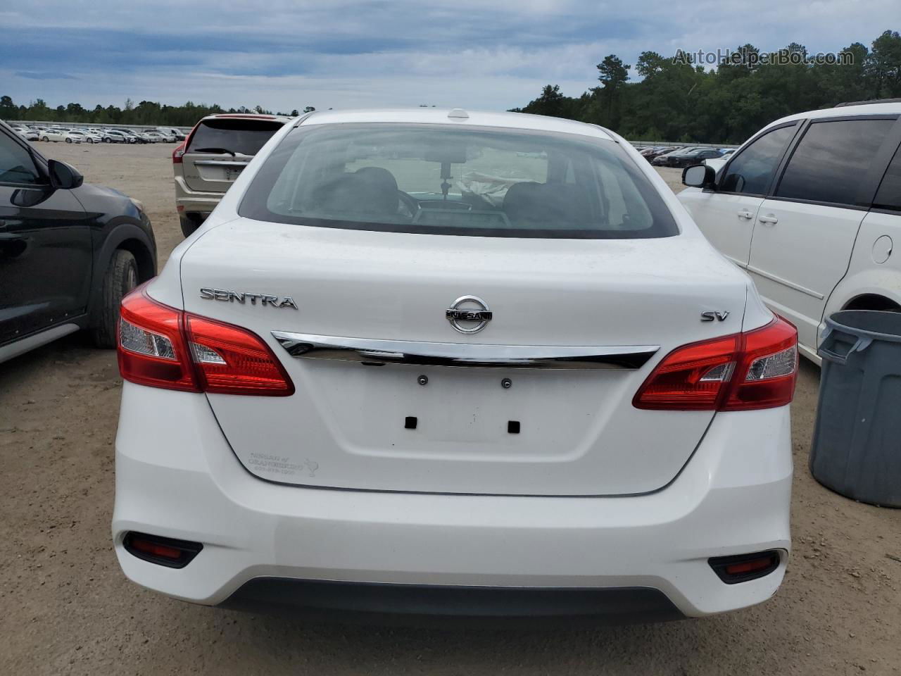 2018 Nissan Sentra S White vin: 3N1AB7AP1JY294294