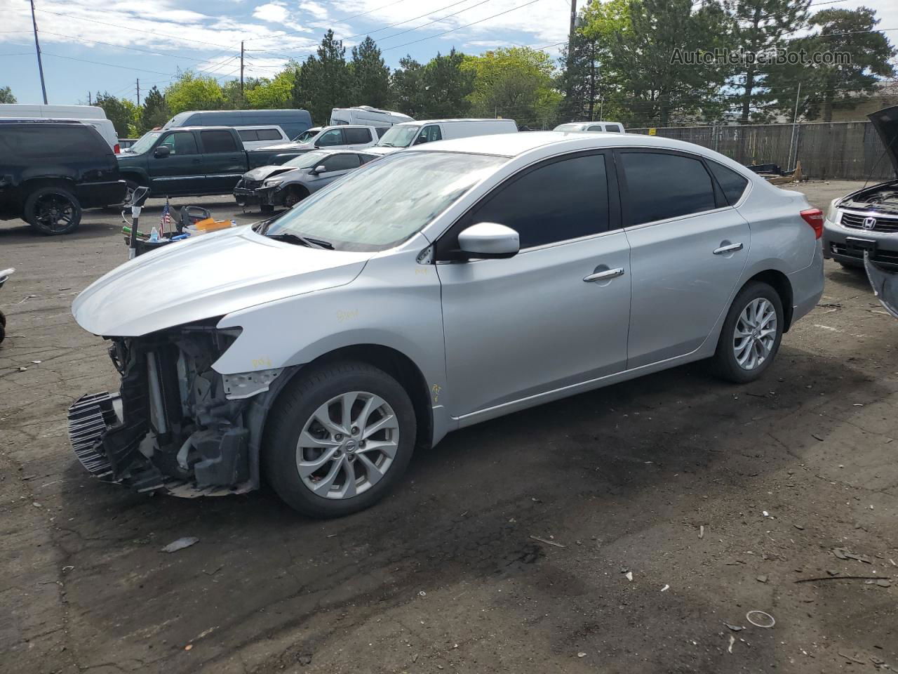 2019 Nissan Sentra S Серебряный vin: 3N1AB7AP1KY305747