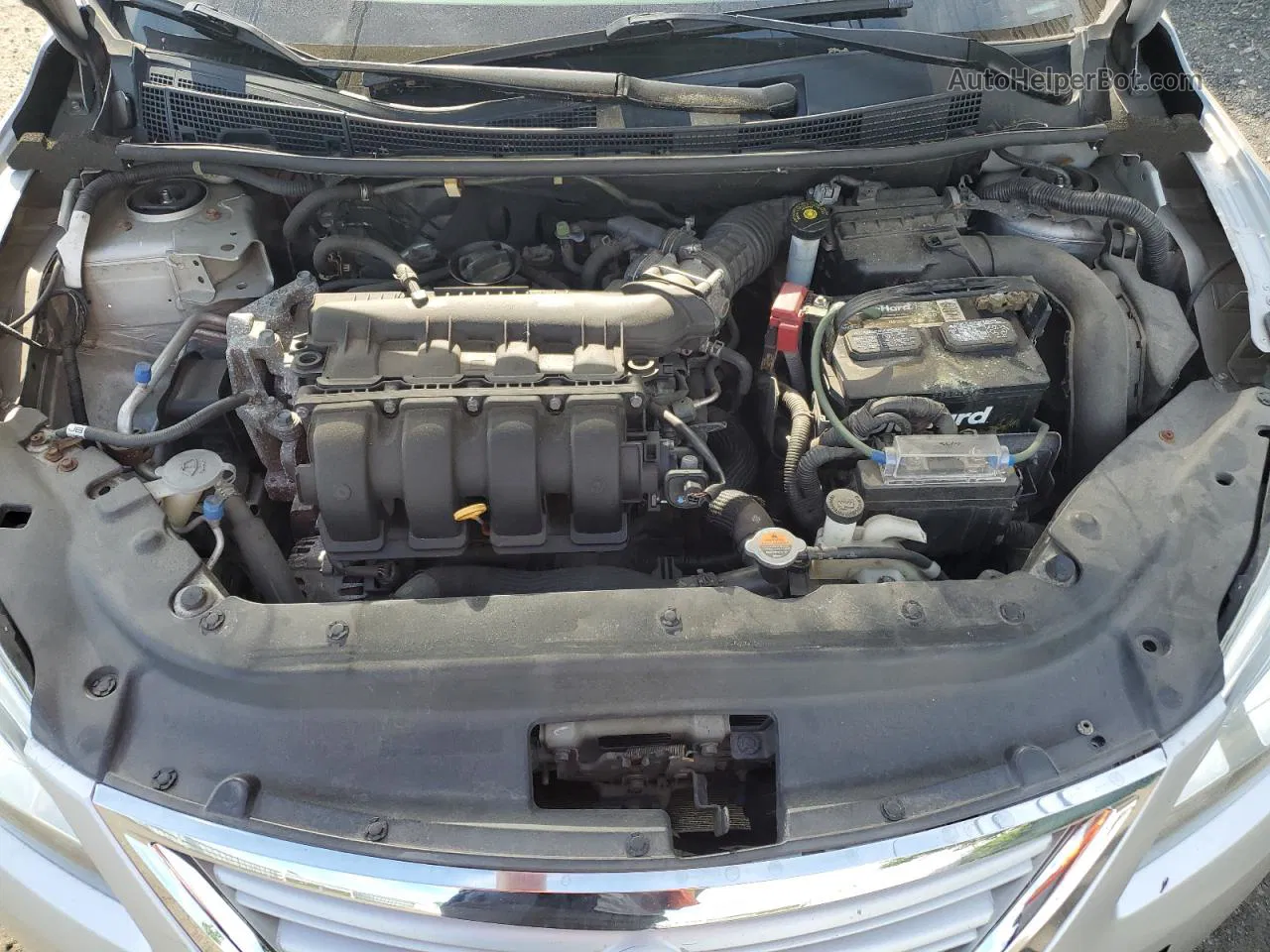 2014 Nissan Sentra S Серебряный vin: 3N1AB7AP2EY211123