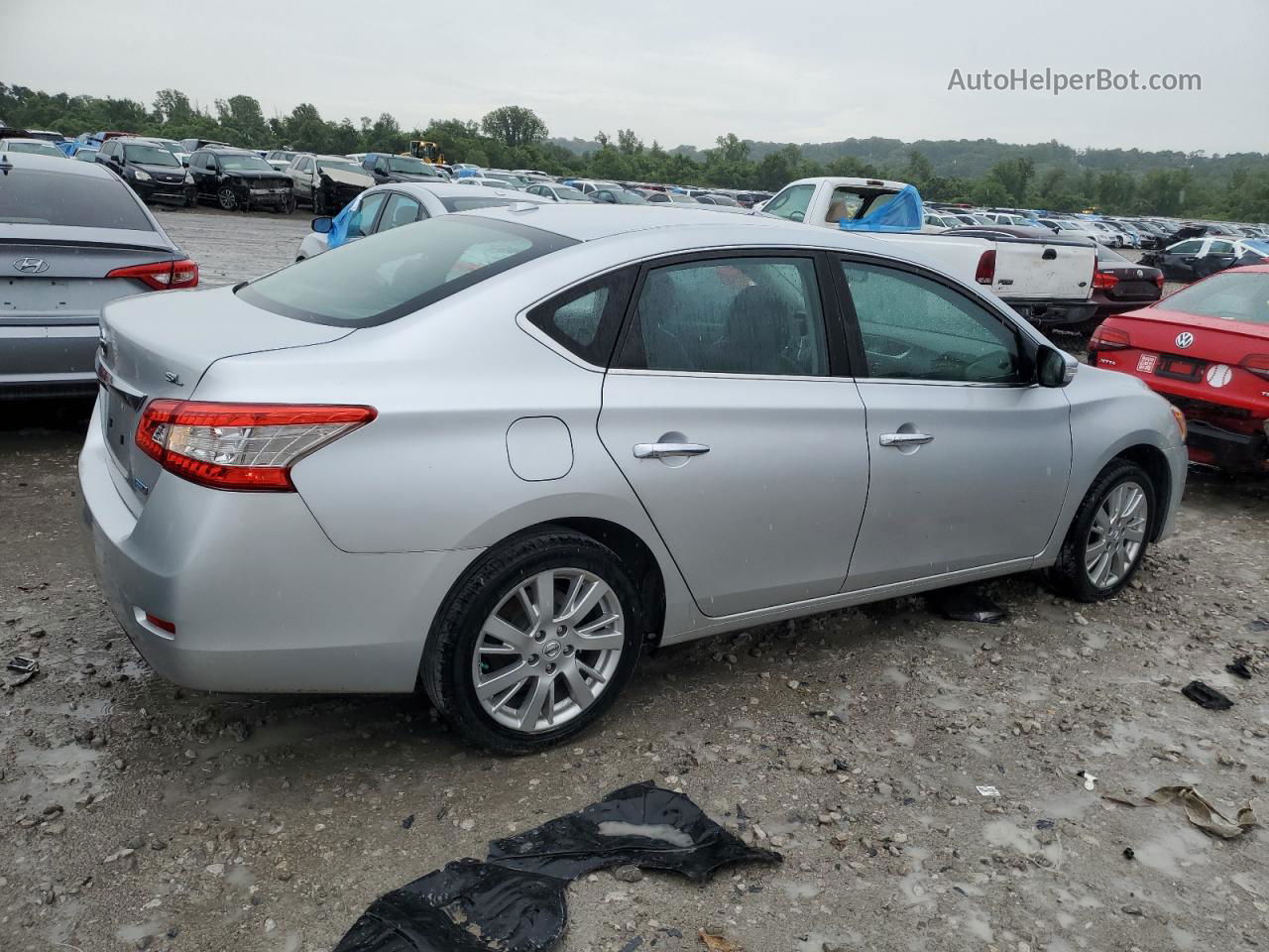 2014 Nissan Sentra S Серебряный vin: 3N1AB7AP2EY341726