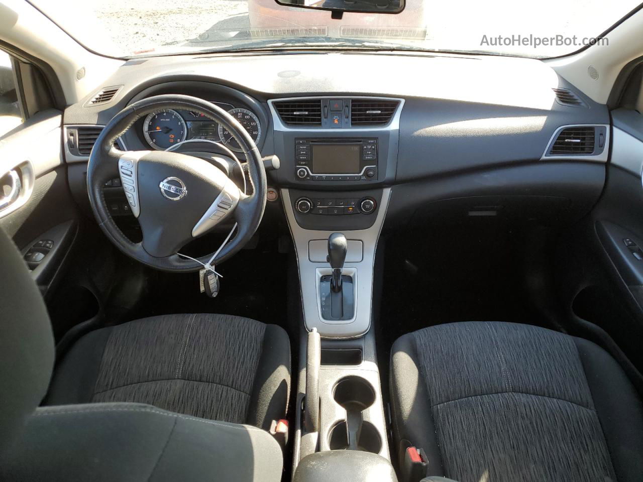 2015 Nissan Sentra S Серебряный vin: 3N1AB7AP2FL687094