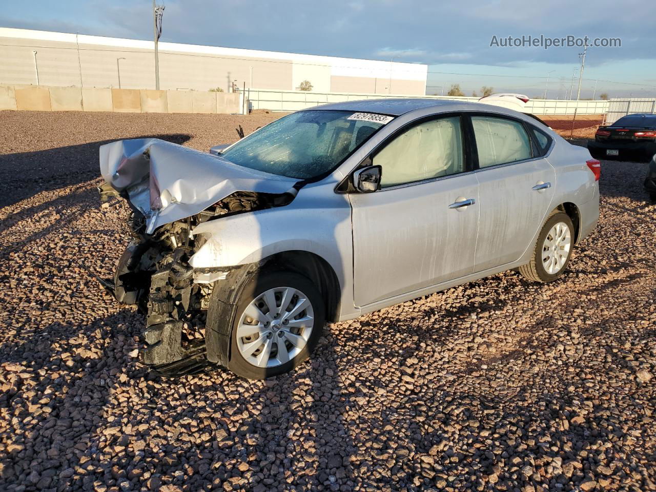 2016 Nissan Sentra S Серебряный vin: 3N1AB7AP2GY267744