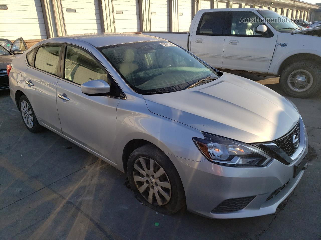 2018 Nissan Sentra S Silver vin: 3N1AB7AP2JY255195