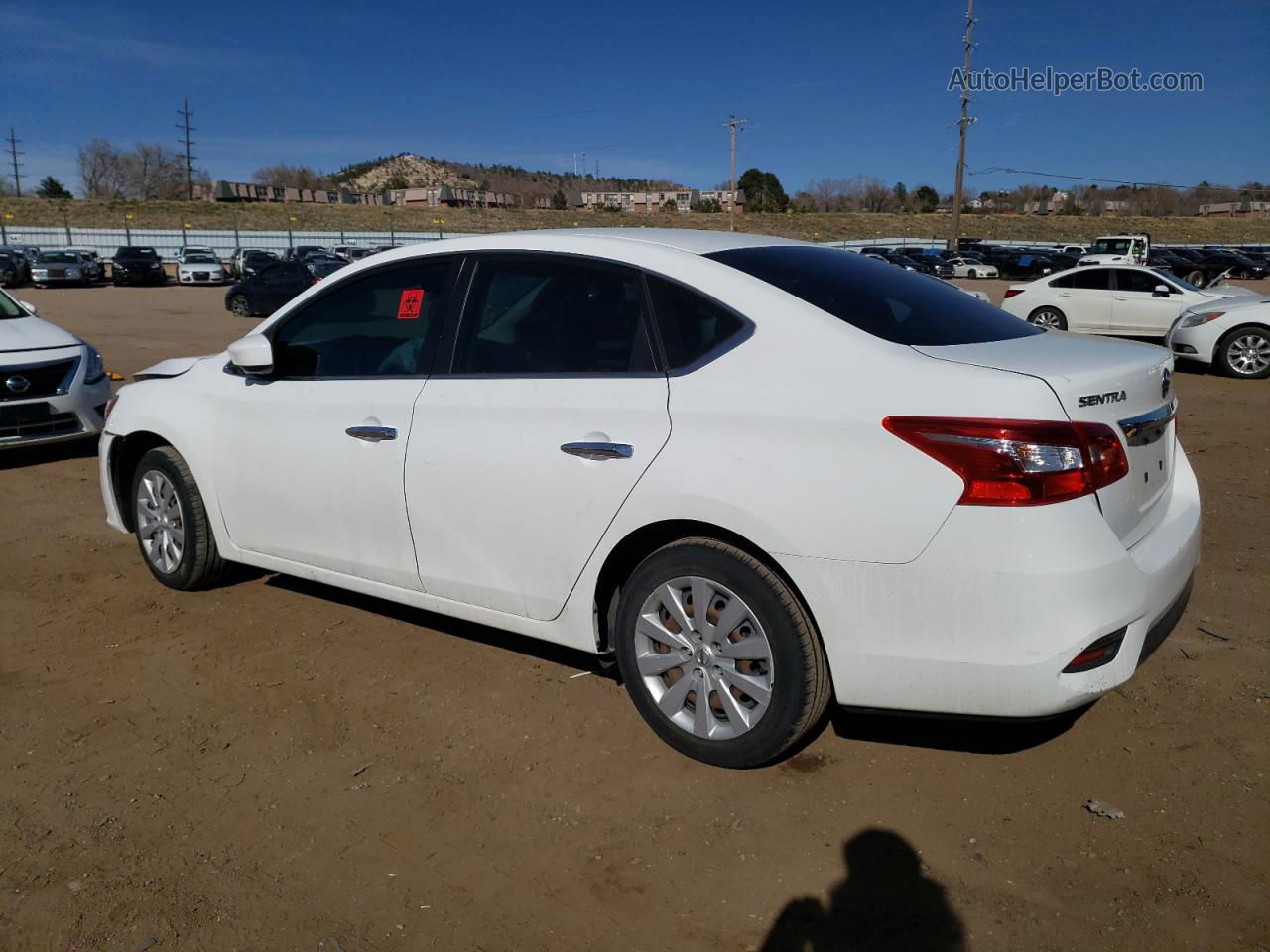 2018 Nissan Sentra S White vin: 3N1AB7AP2JY296328