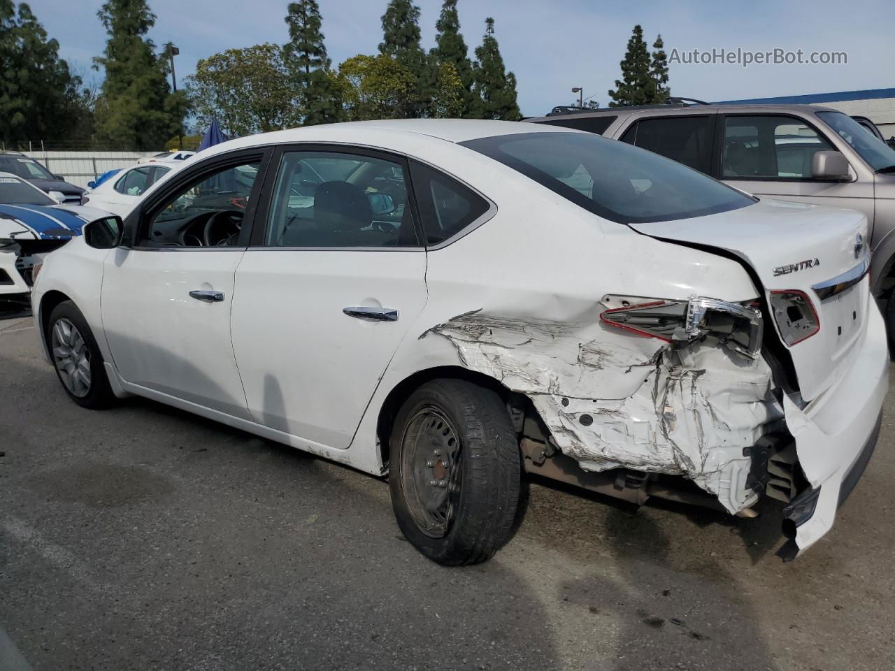 2018 Nissan Sentra S White vin: 3N1AB7AP2JY305058