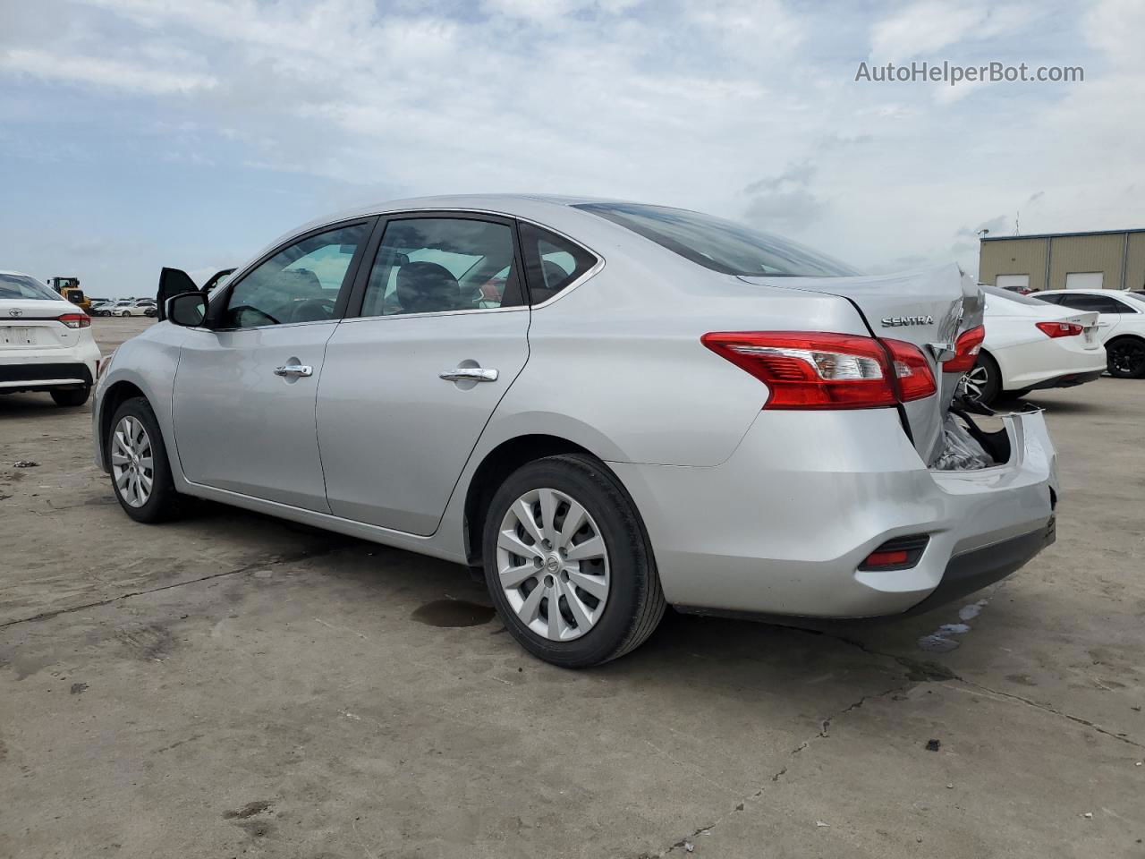 2019 Nissan Sentra S Серебряный vin: 3N1AB7AP2KY350437