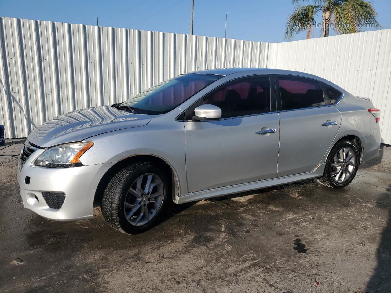 2014 Nissan Sentra S Серебряный vin: 3N1AB7AP3EY323218