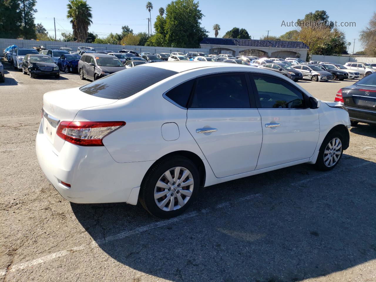 2015 Nissan Sentra S Белый vin: 3N1AB7AP3FY332003