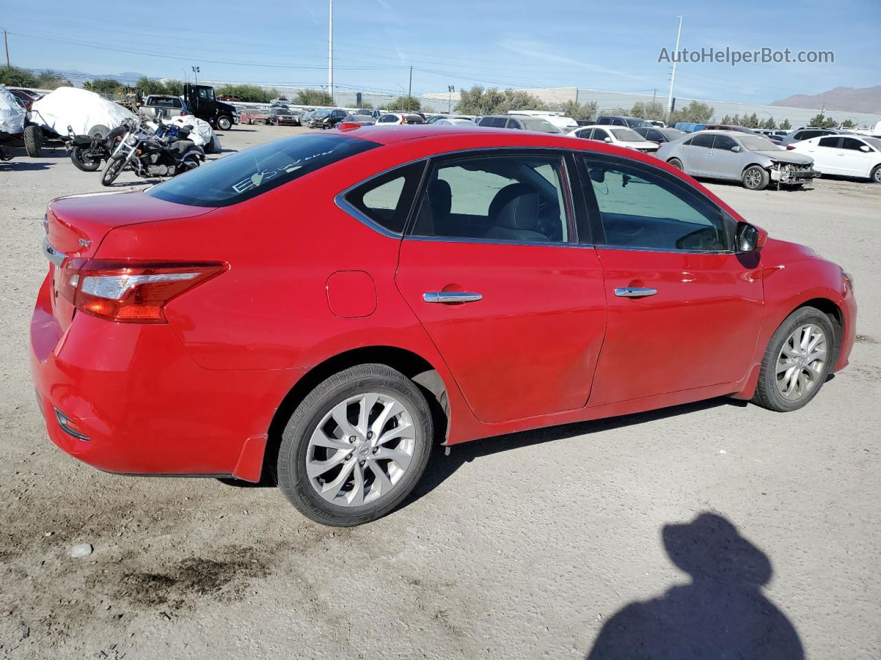 2018 Nissan Sentra S Красный vin: 3N1AB7AP3JL627673