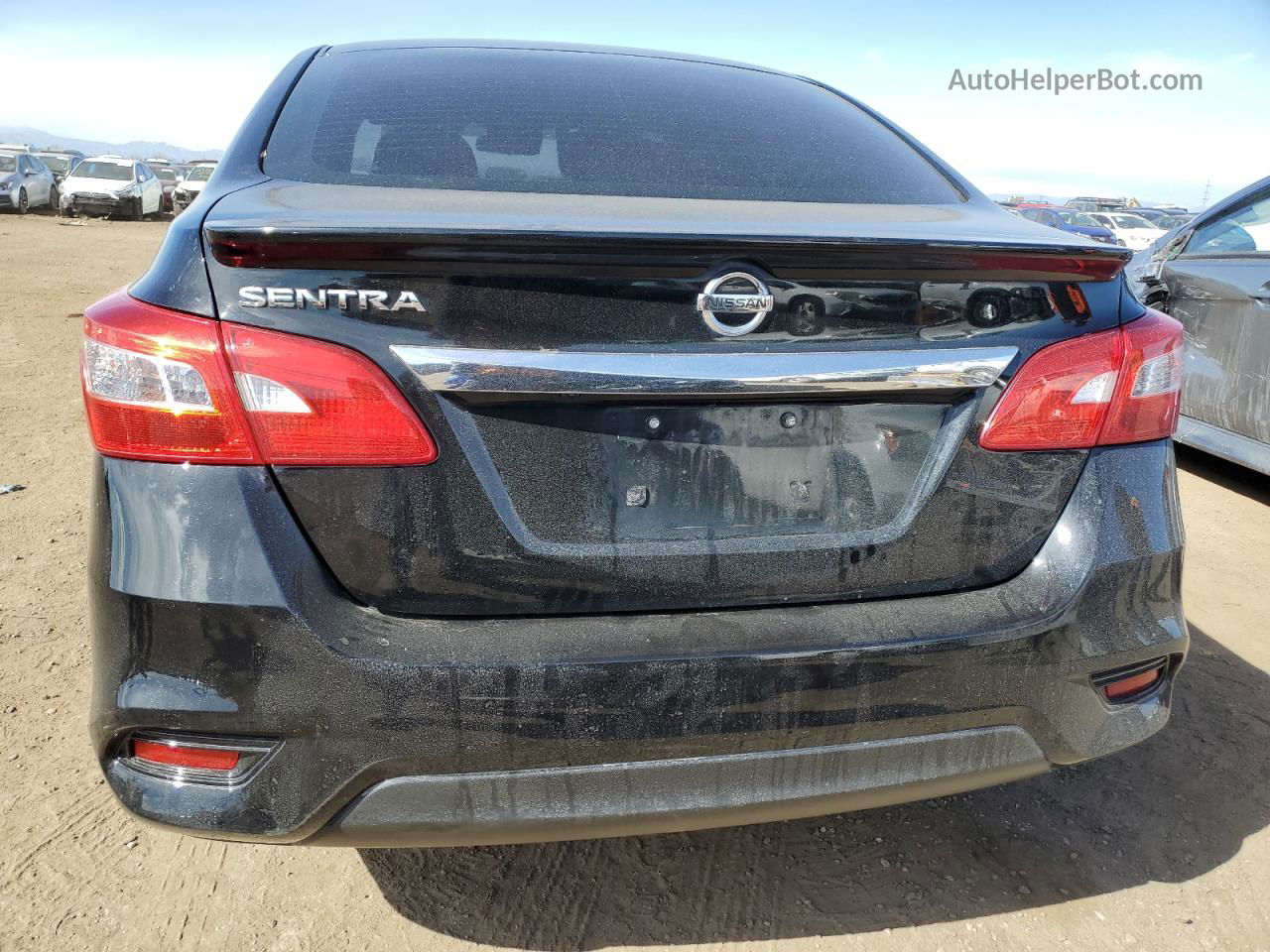 2018 Nissan Sentra S Черный vin: 3N1AB7AP3JY252547