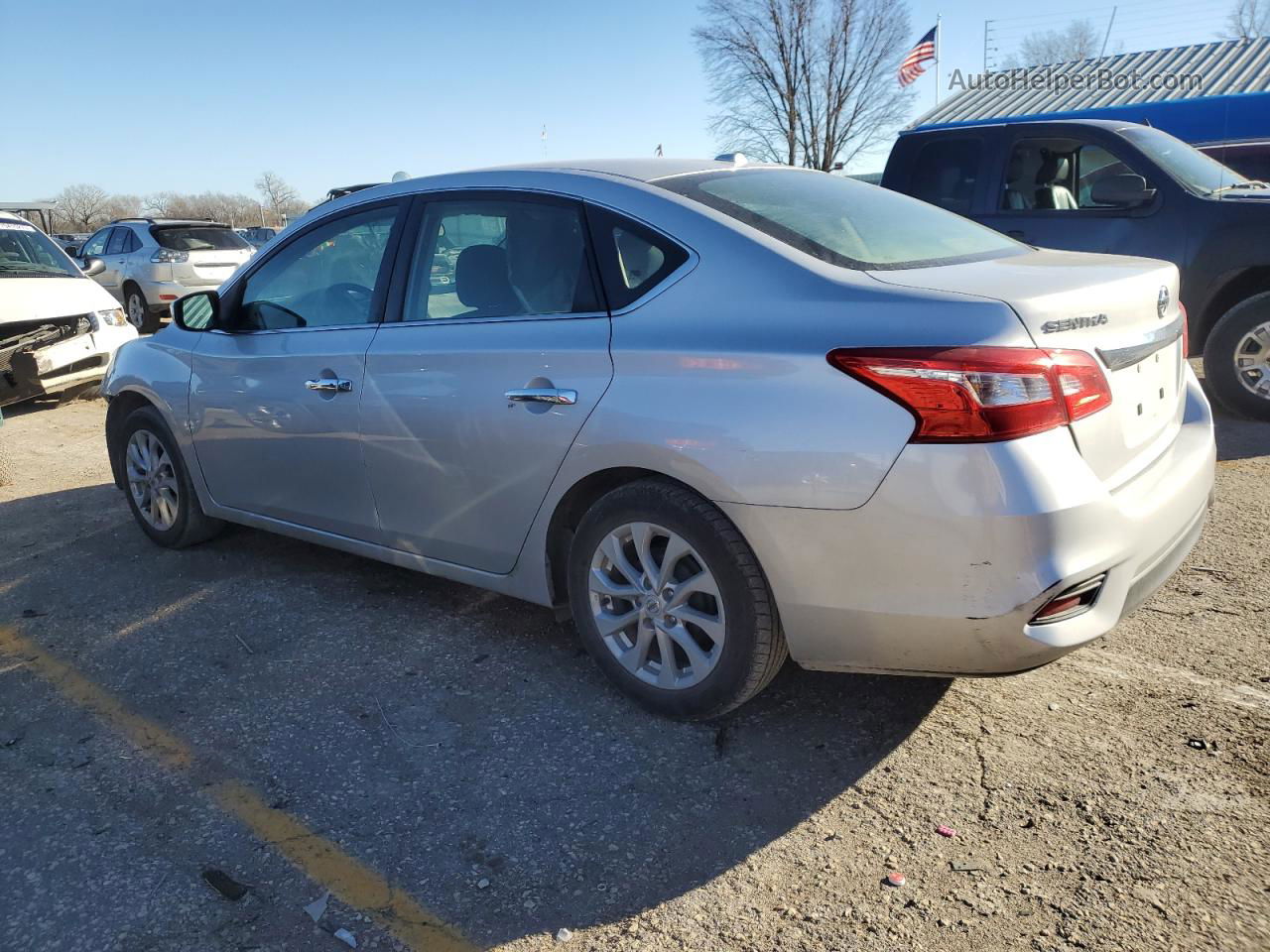 2019 Nissan Sentra S Серебряный vin: 3N1AB7AP3KL613936