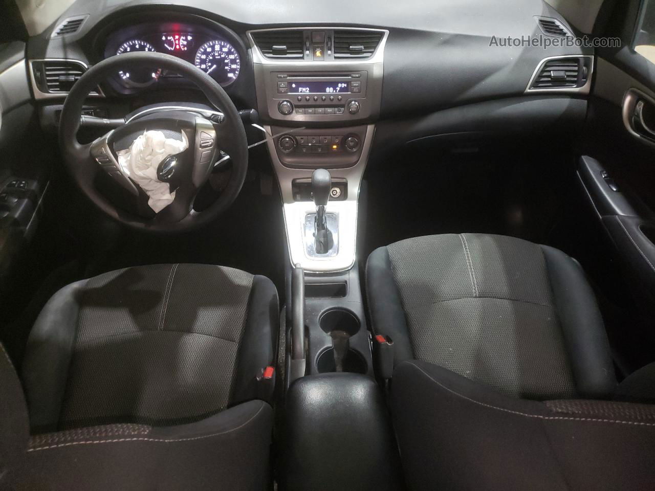 2014 Nissan Sentra S Серебряный vin: 3N1AB7AP4EY209275