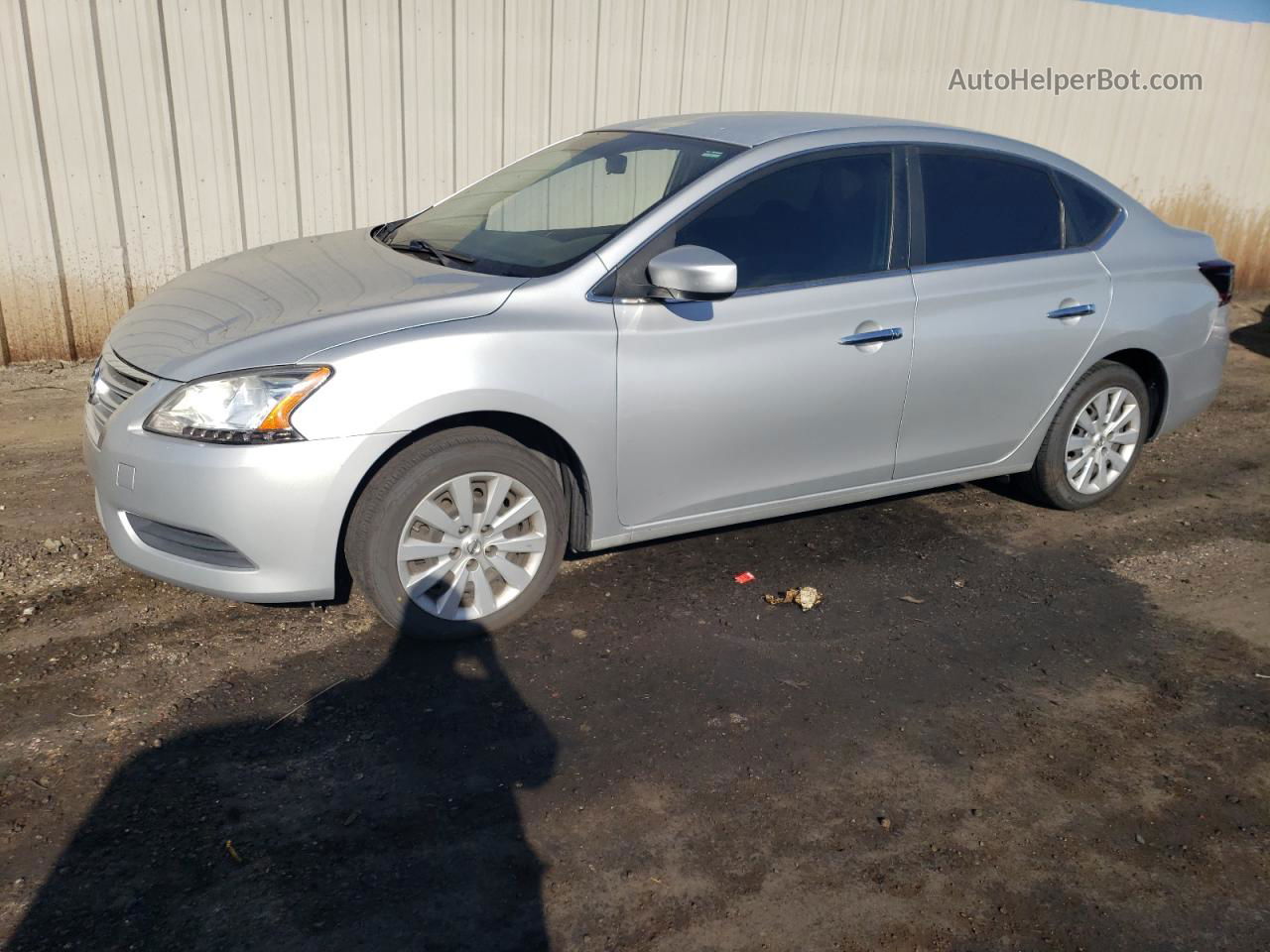 2014 Nissan Sentra S Серебряный vin: 3N1AB7AP4EY239246