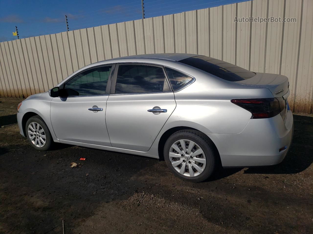 2014 Nissan Sentra S Серебряный vin: 3N1AB7AP4EY239246