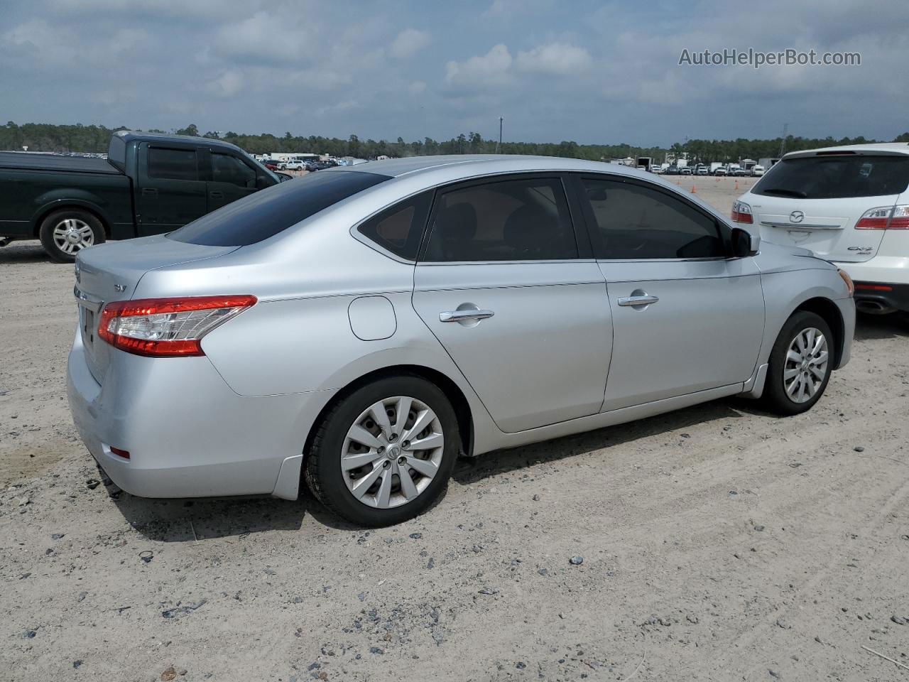 2015 Nissan Sentra S Серебряный vin: 3N1AB7AP4FL643078