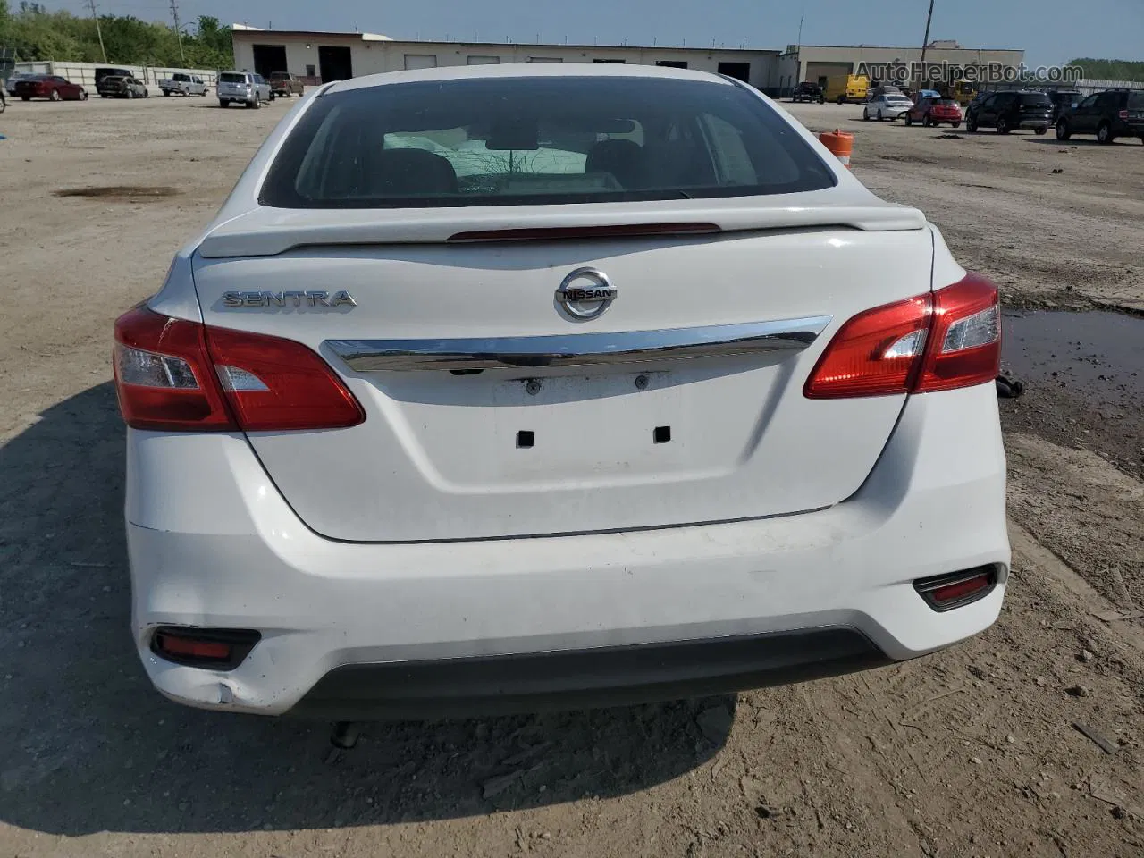 2018 Nissan Sentra S White vin: 3N1AB7AP4JY235434