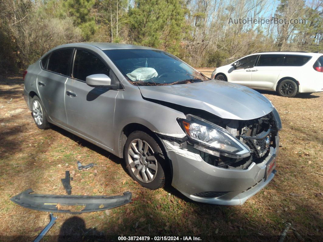 2018 Nissan Sentra S Серебряный vin: 3N1AB7AP4JY254114