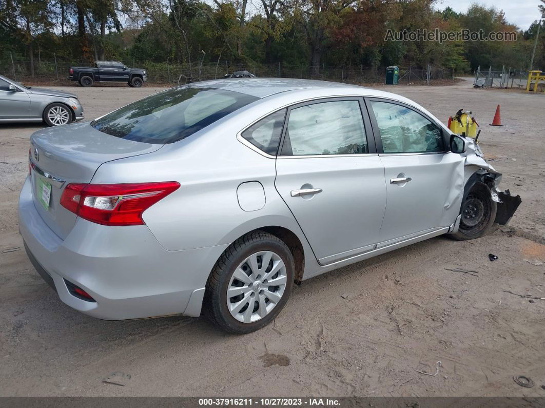 2018 Nissan Sentra S Серебряный vin: 3N1AB7AP4JY333427