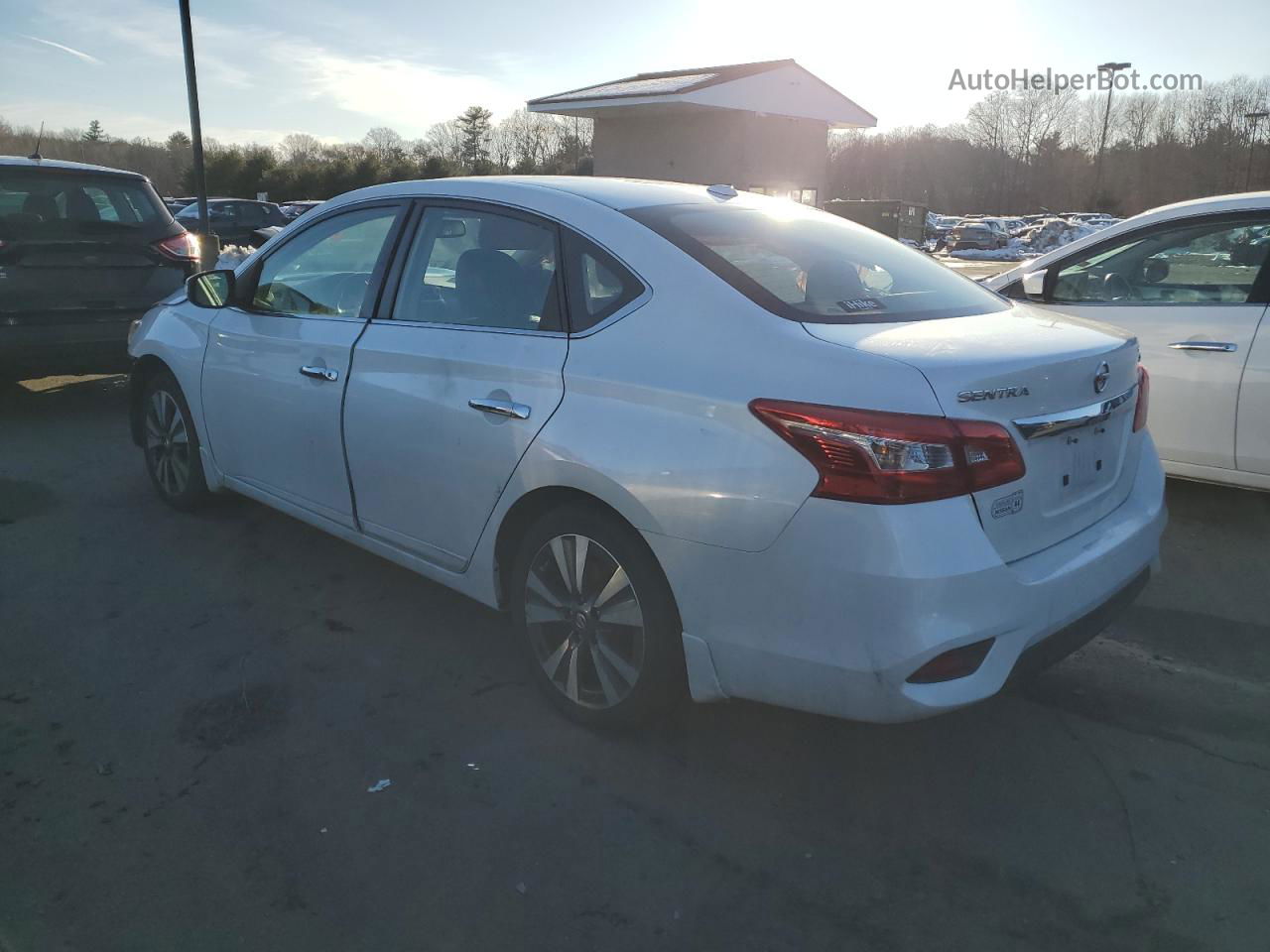 2019 Nissan Sentra S Белый vin: 3N1AB7AP4KY203715