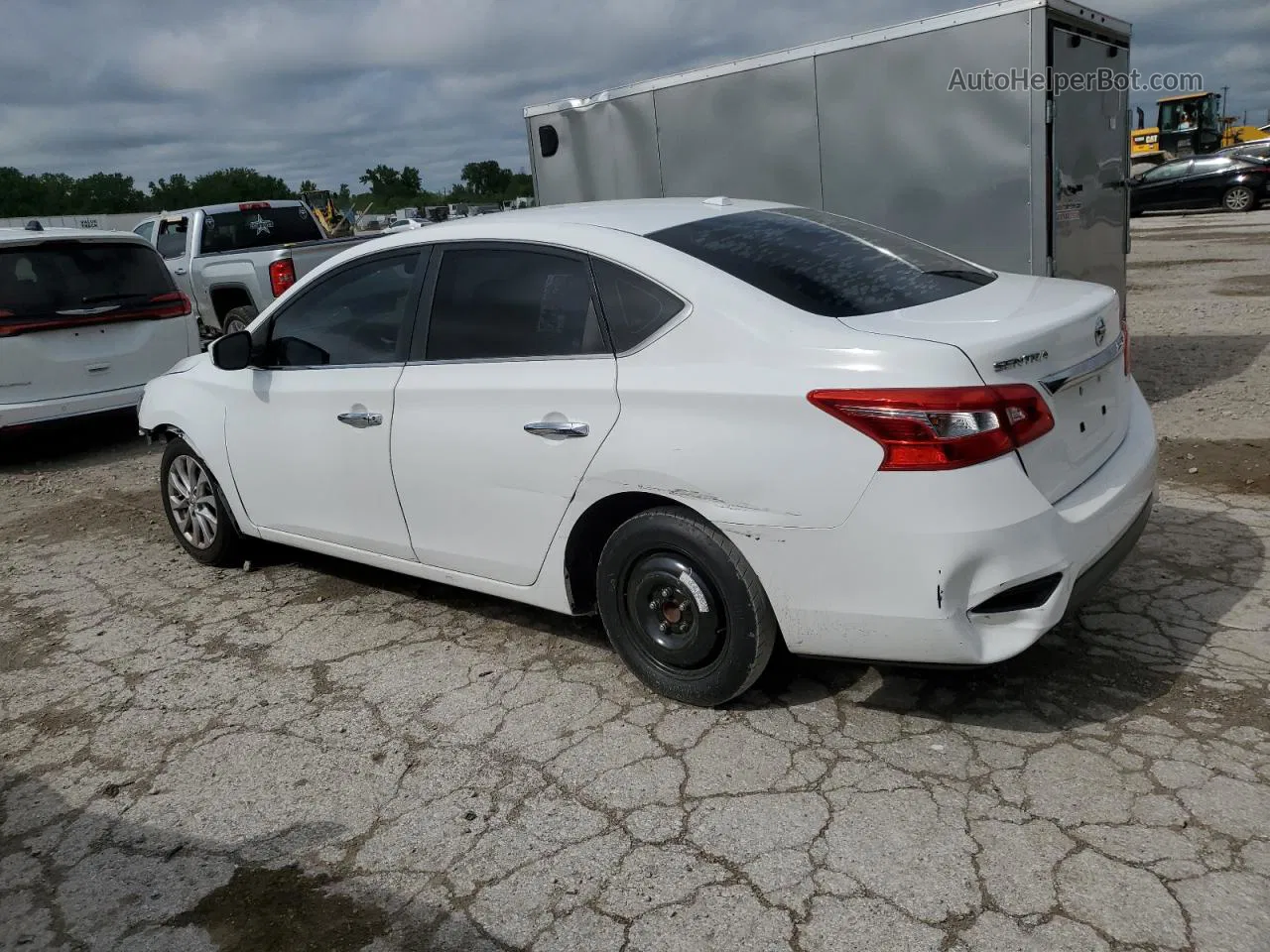 2018 Nissan Sentra S White vin: 3N1AB7AP5JL607330