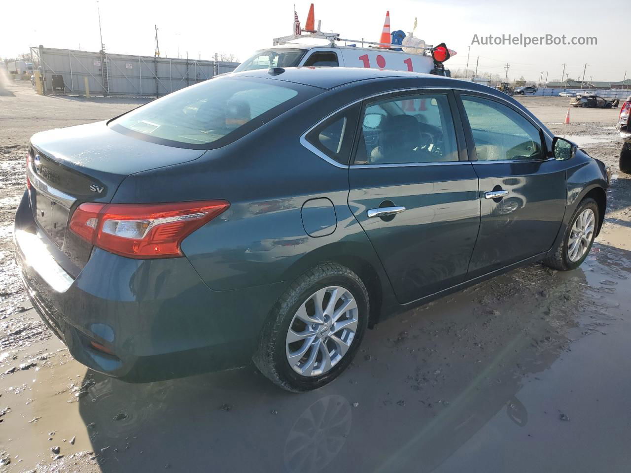 2018 Nissan Sentra S Серый vin: 3N1AB7AP5JY216133