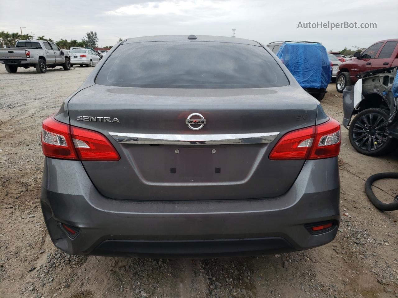 2018 Nissan Sentra S Gray vin: 3N1AB7AP5JY224135