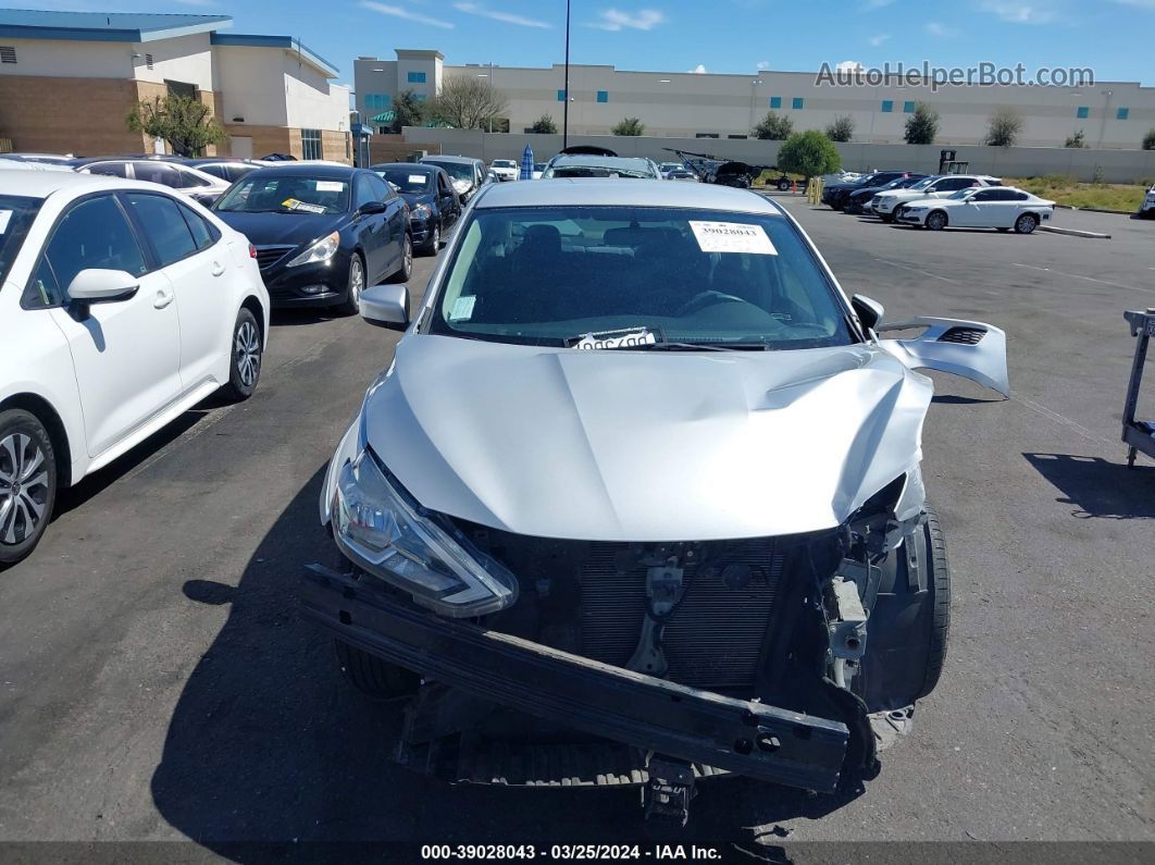 2018 Nissan Sentra Sv Silver vin: 3N1AB7AP5JY250752