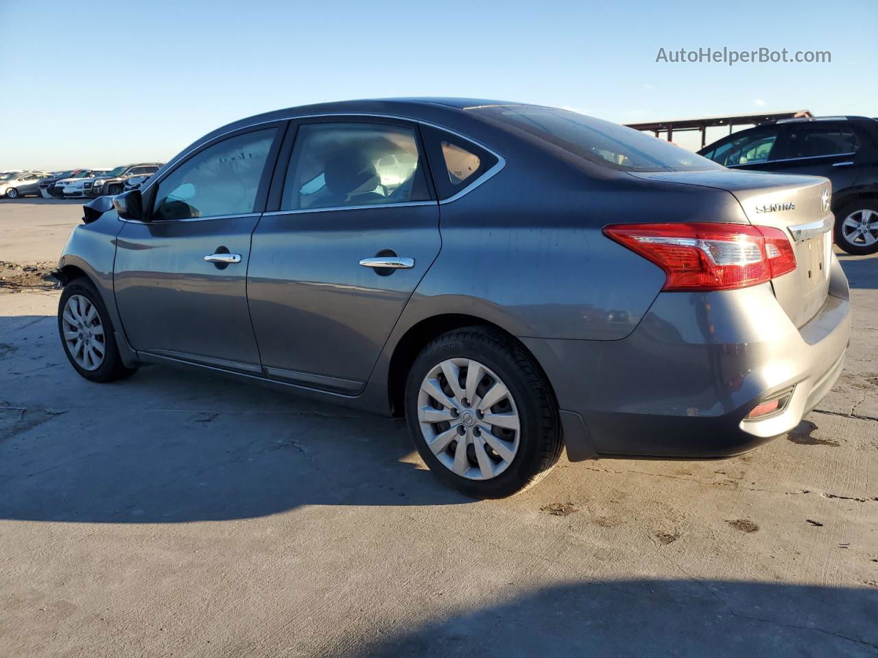 2018 Nissan Sentra S Серый vin: 3N1AB7AP5JY334604