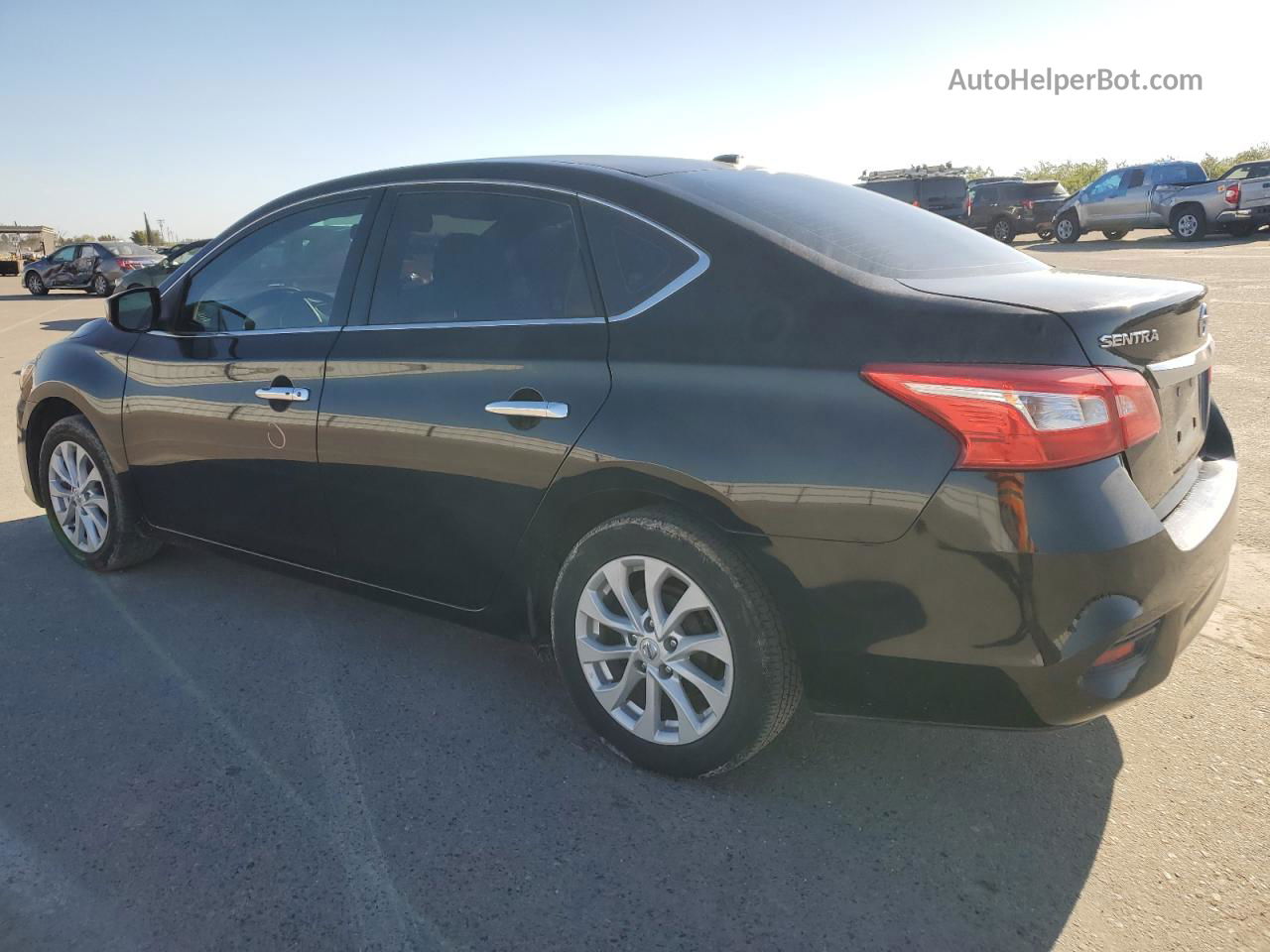 2018 Nissan Sentra S Черный vin: 3N1AB7AP6JL633340