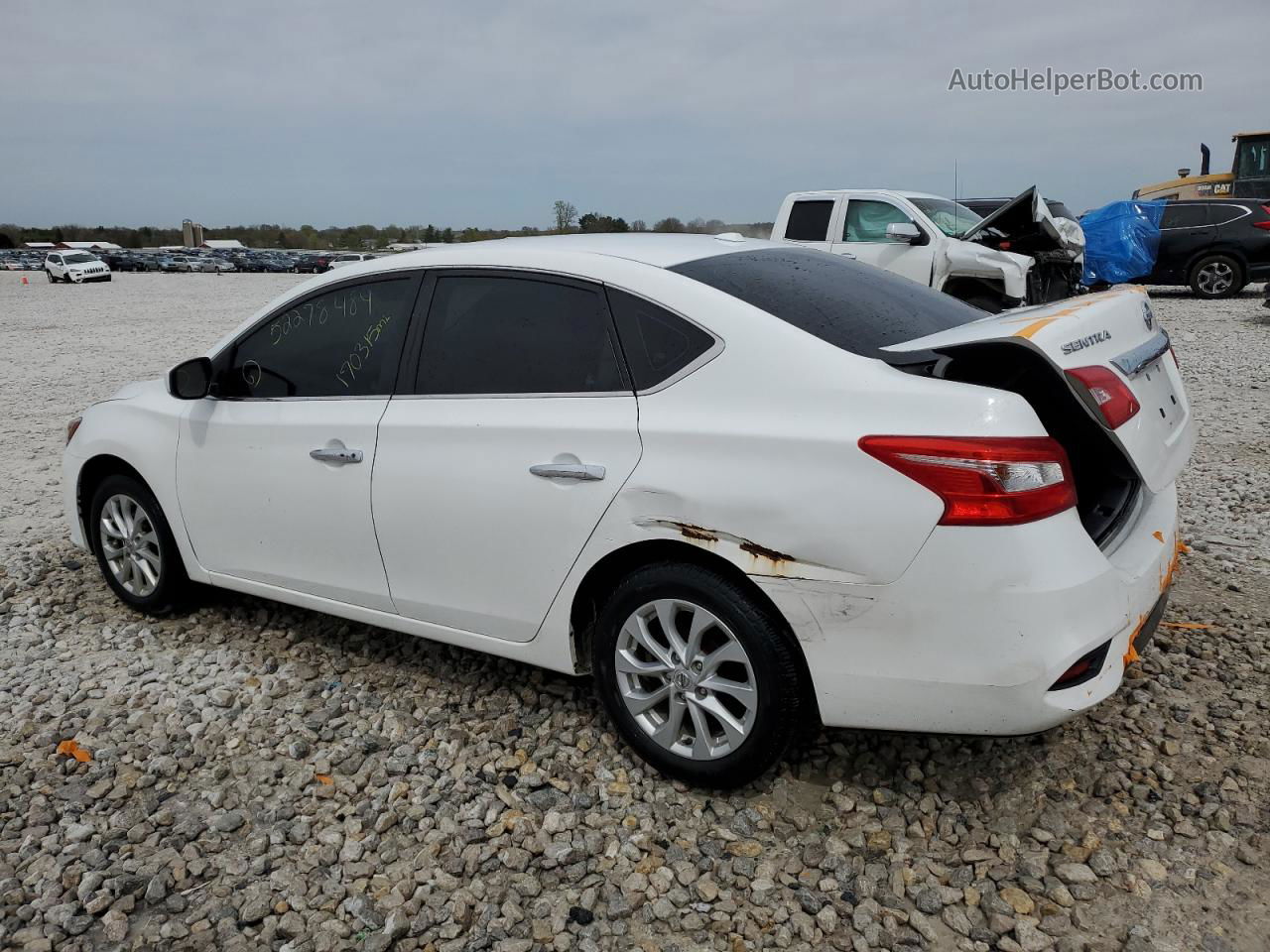 2018 Nissan Sentra S Белый vin: 3N1AB7AP6JL642717