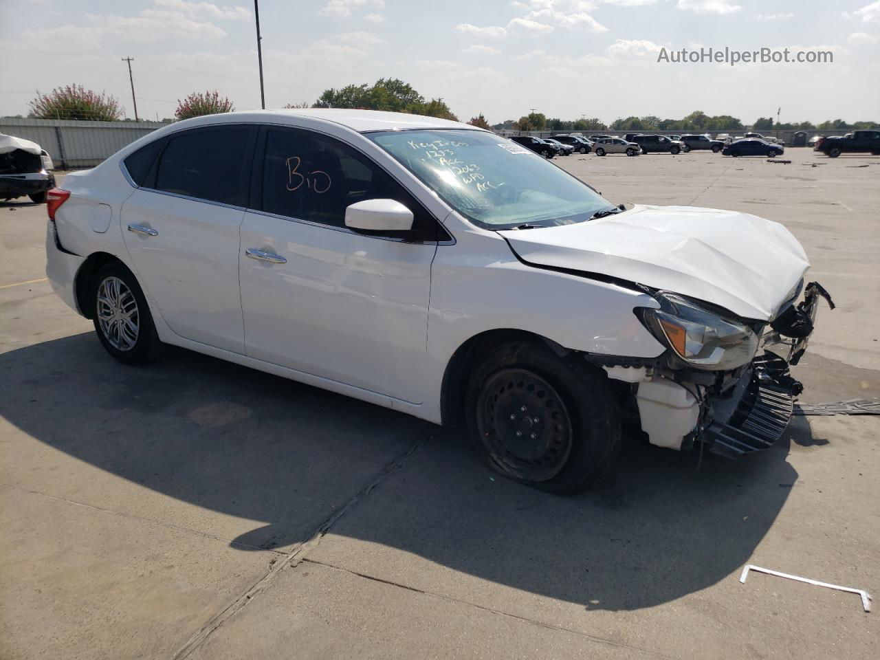 2018 Nissan Sentra S White vin: 3N1AB7AP6JY324518