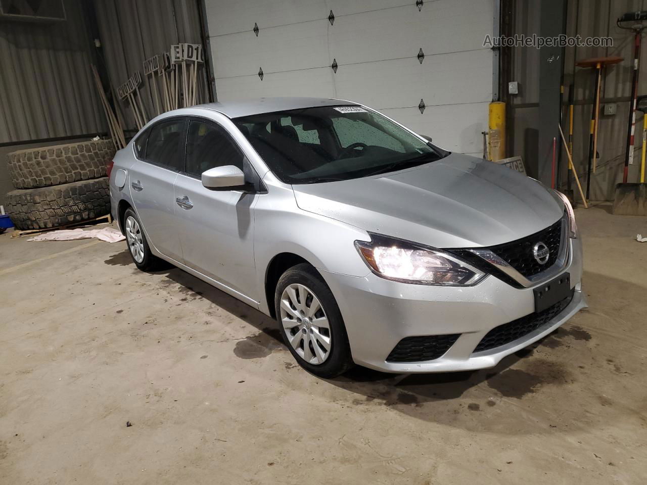 2019 Nissan Sentra S Серебряный vin: 3N1AB7AP6KY376104