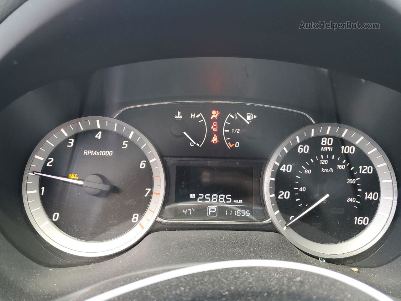 2015 Nissan Sentra S Серебряный vin: 3N1AB7AP7FY304690