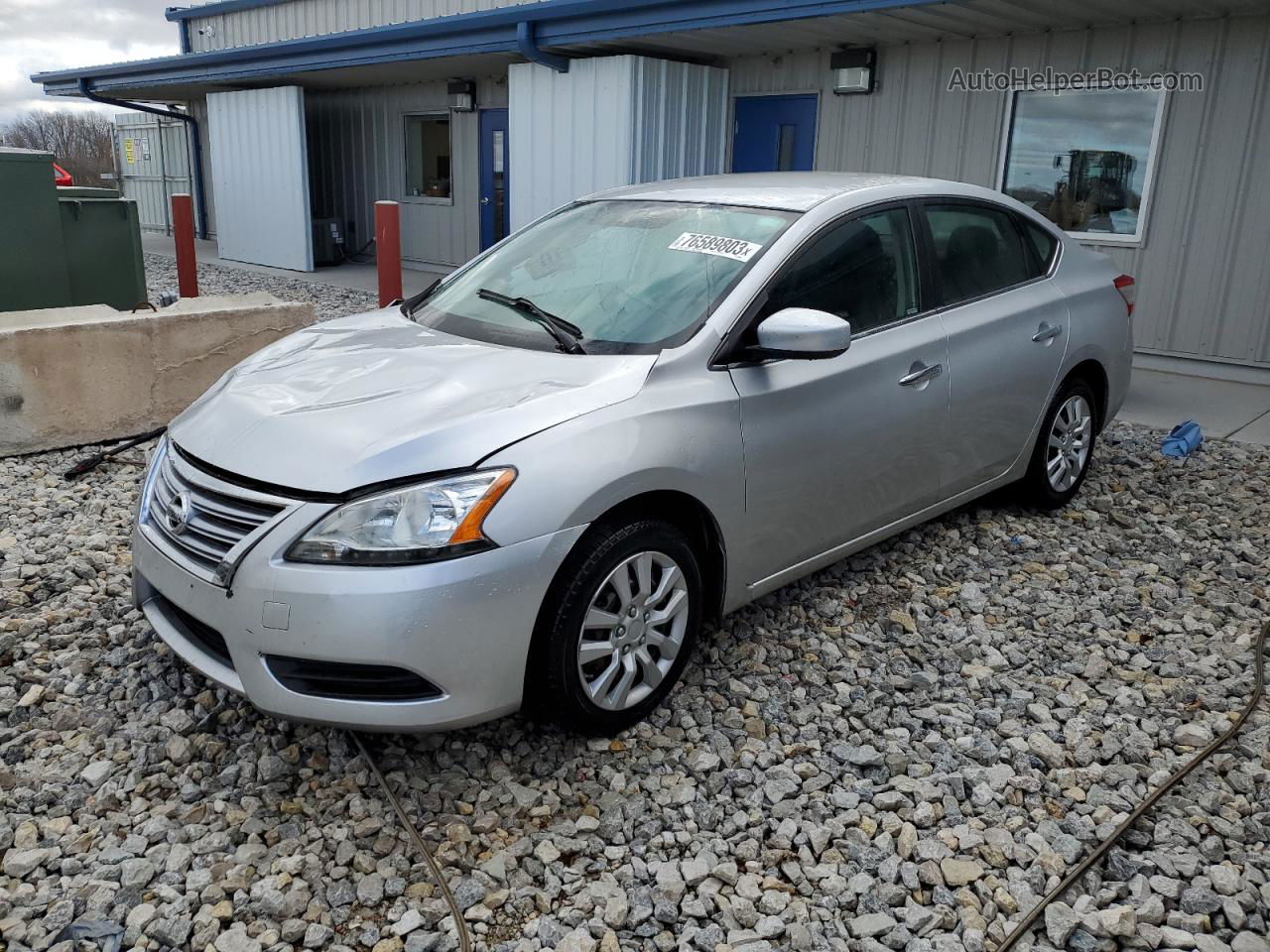 2015 Nissan Sentra S Серебряный vin: 3N1AB7AP7FY304690