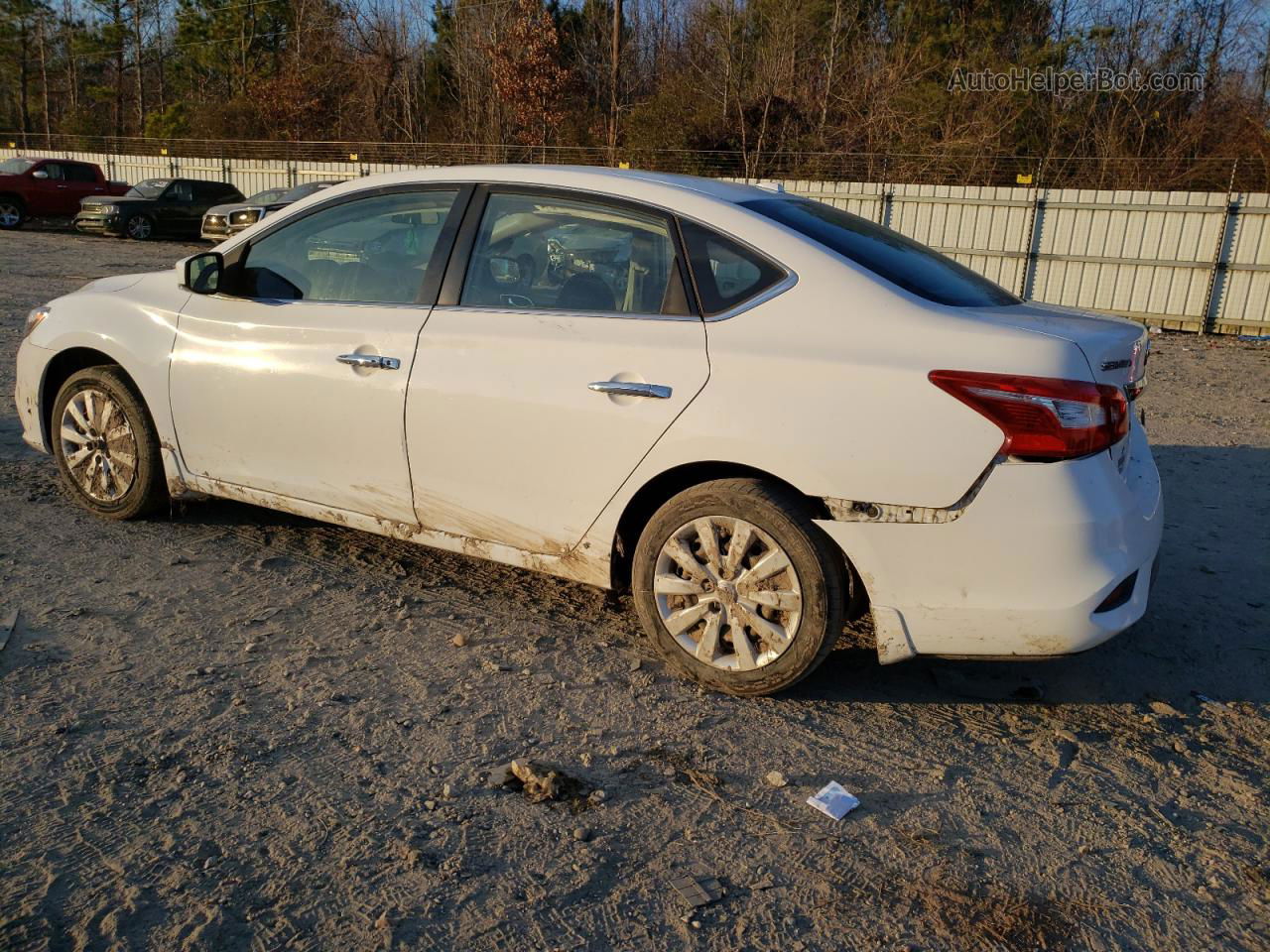 2016 Nissan Sentra S White vin: 3N1AB7AP7GL683026